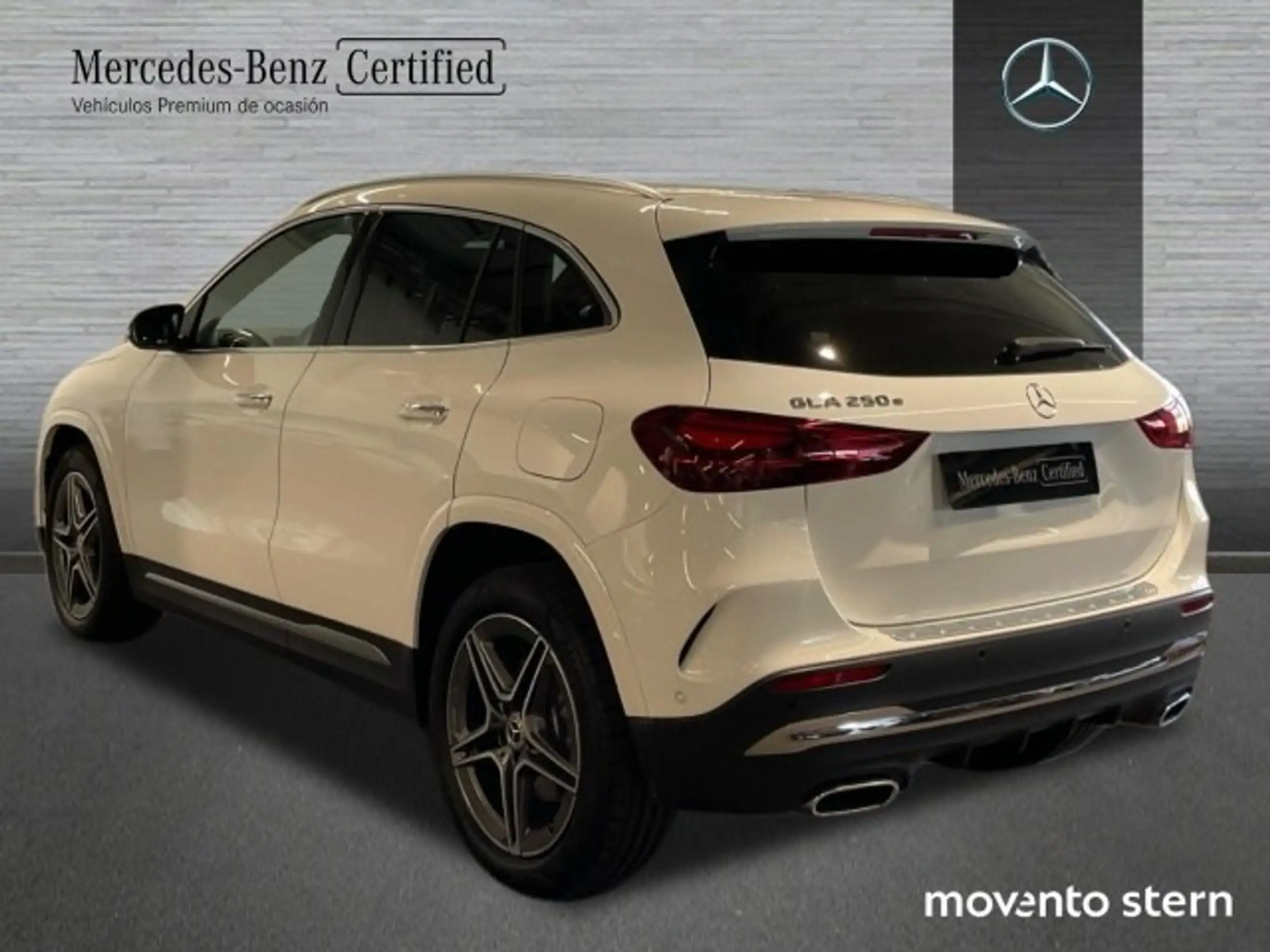 Mercedes-Benz - GLA 250