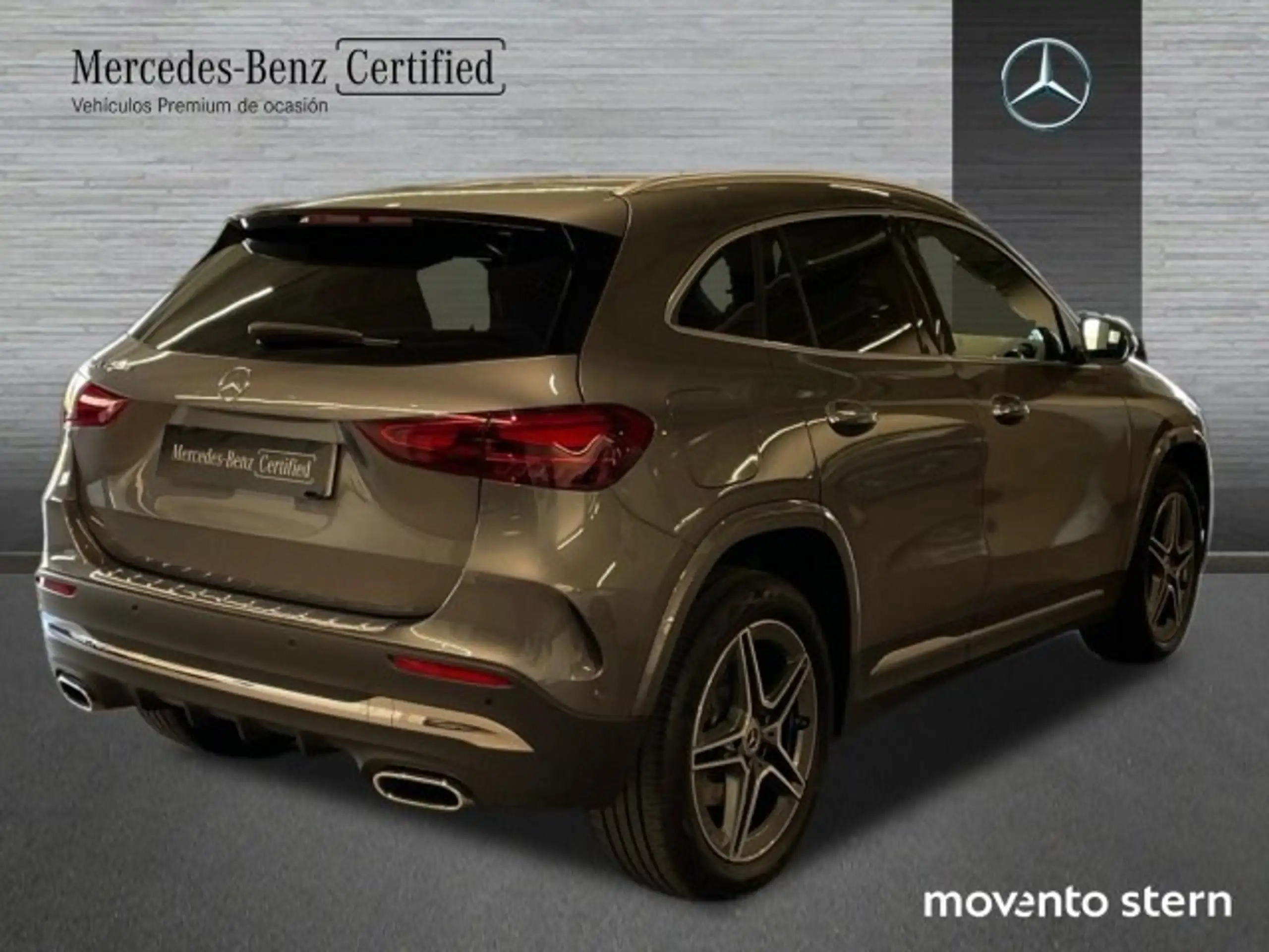 Mercedes-Benz - GLA 250