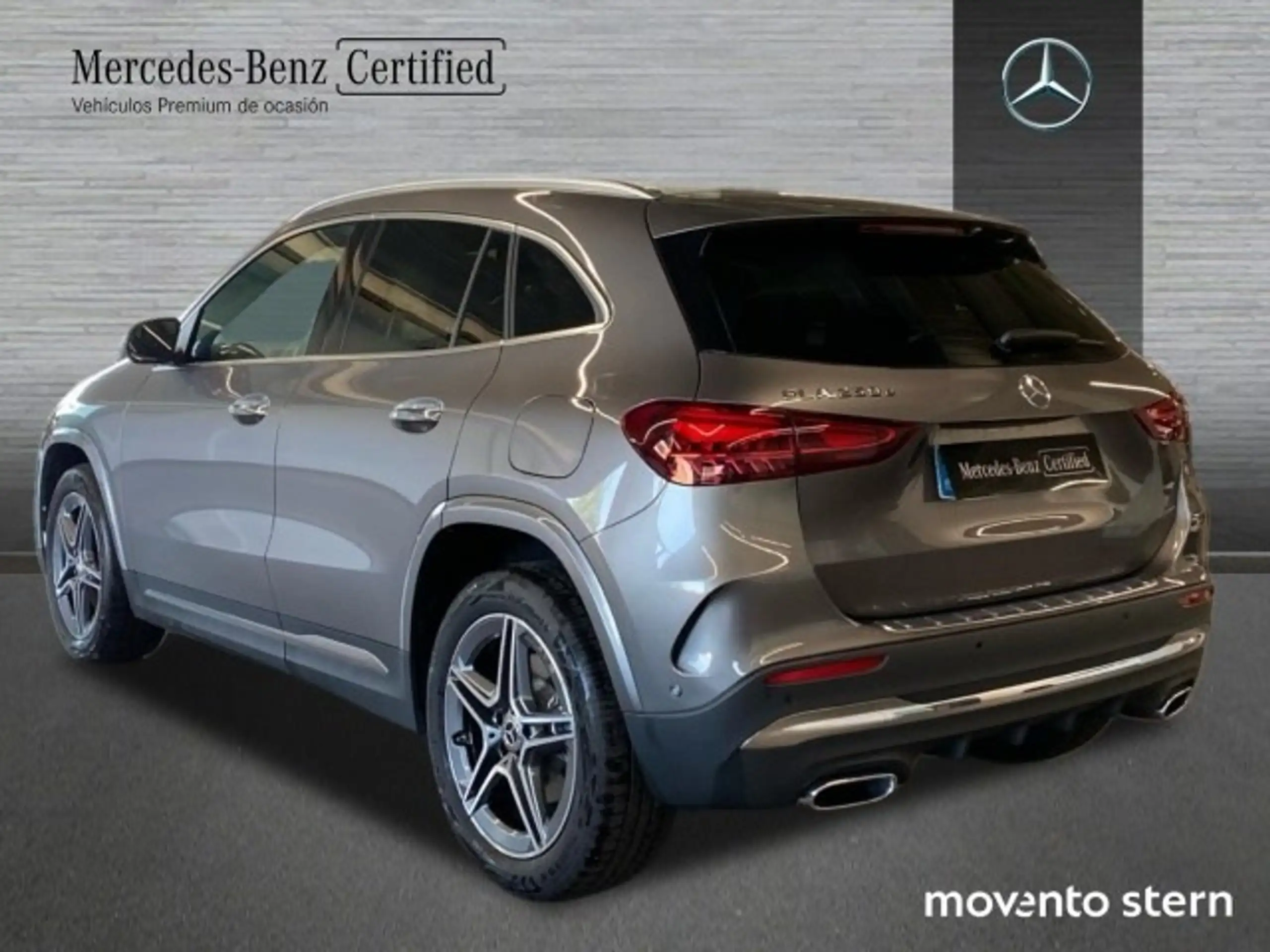 Mercedes-Benz - GLA 250