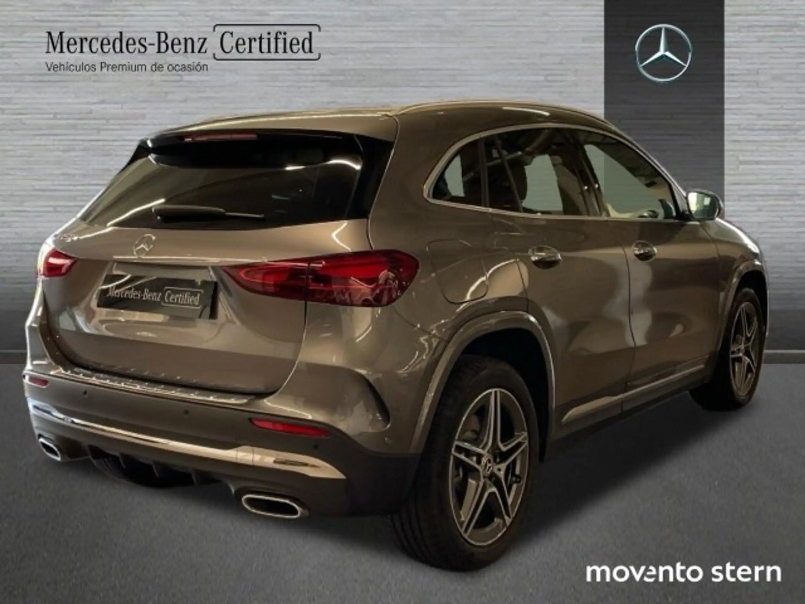 Mercedes-Benz - GLA 200