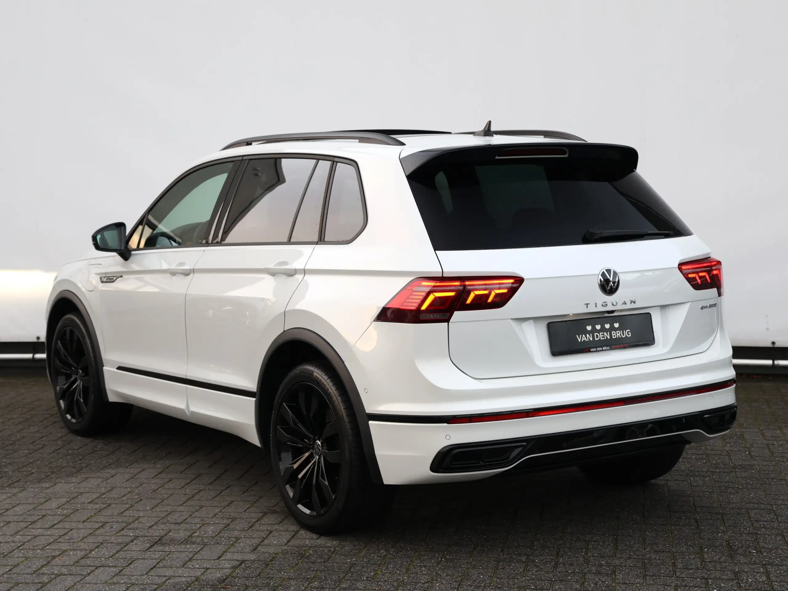 Volkswagen - Tiguan