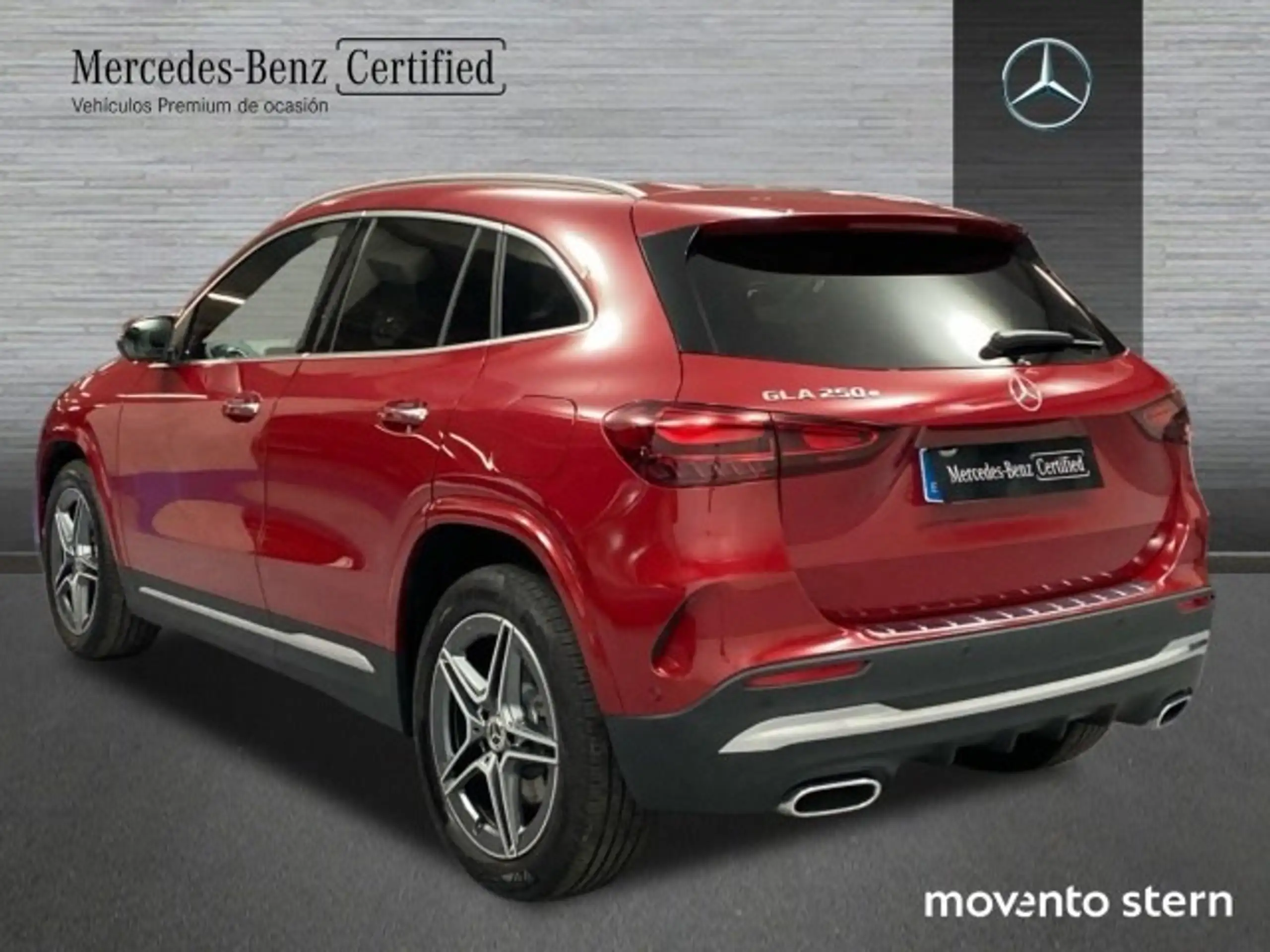 Mercedes-Benz - GLA 250