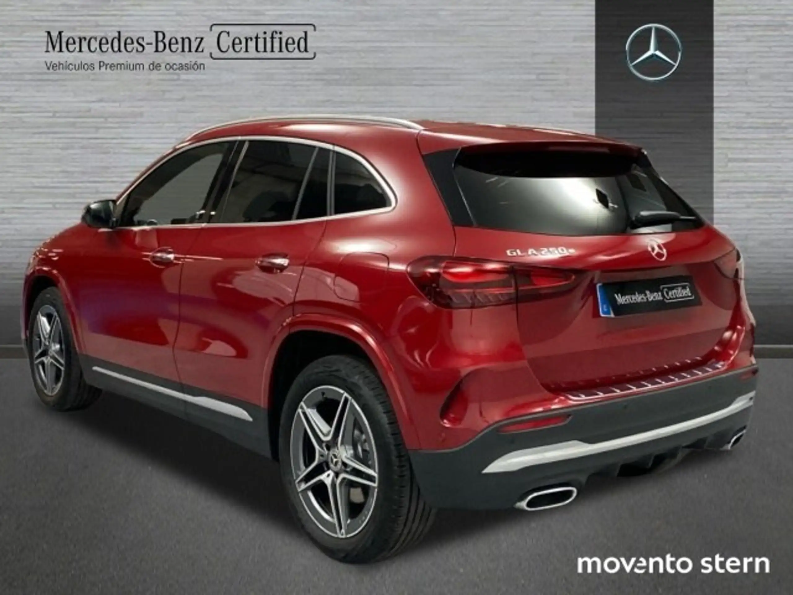 Mercedes-Benz - GLA 250