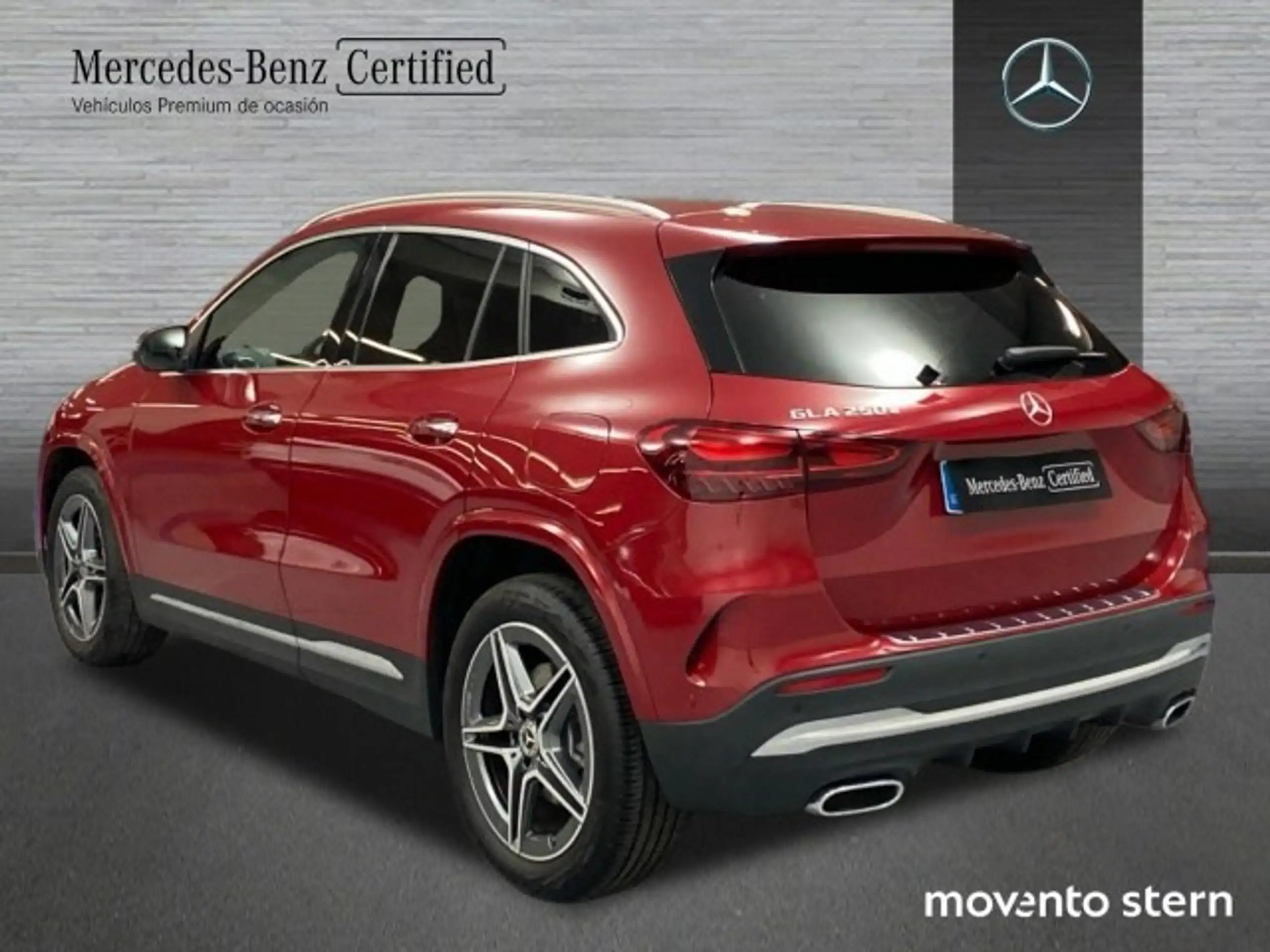 Mercedes-Benz - GLA 250