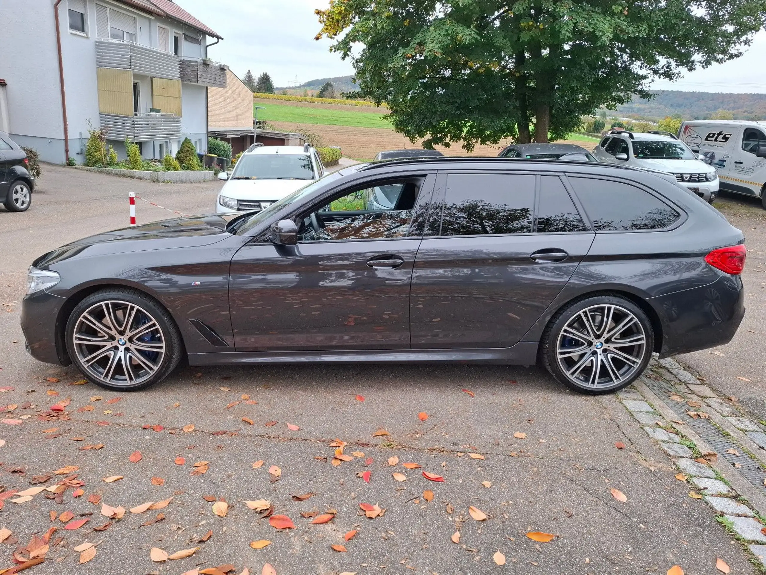 BMW - 540