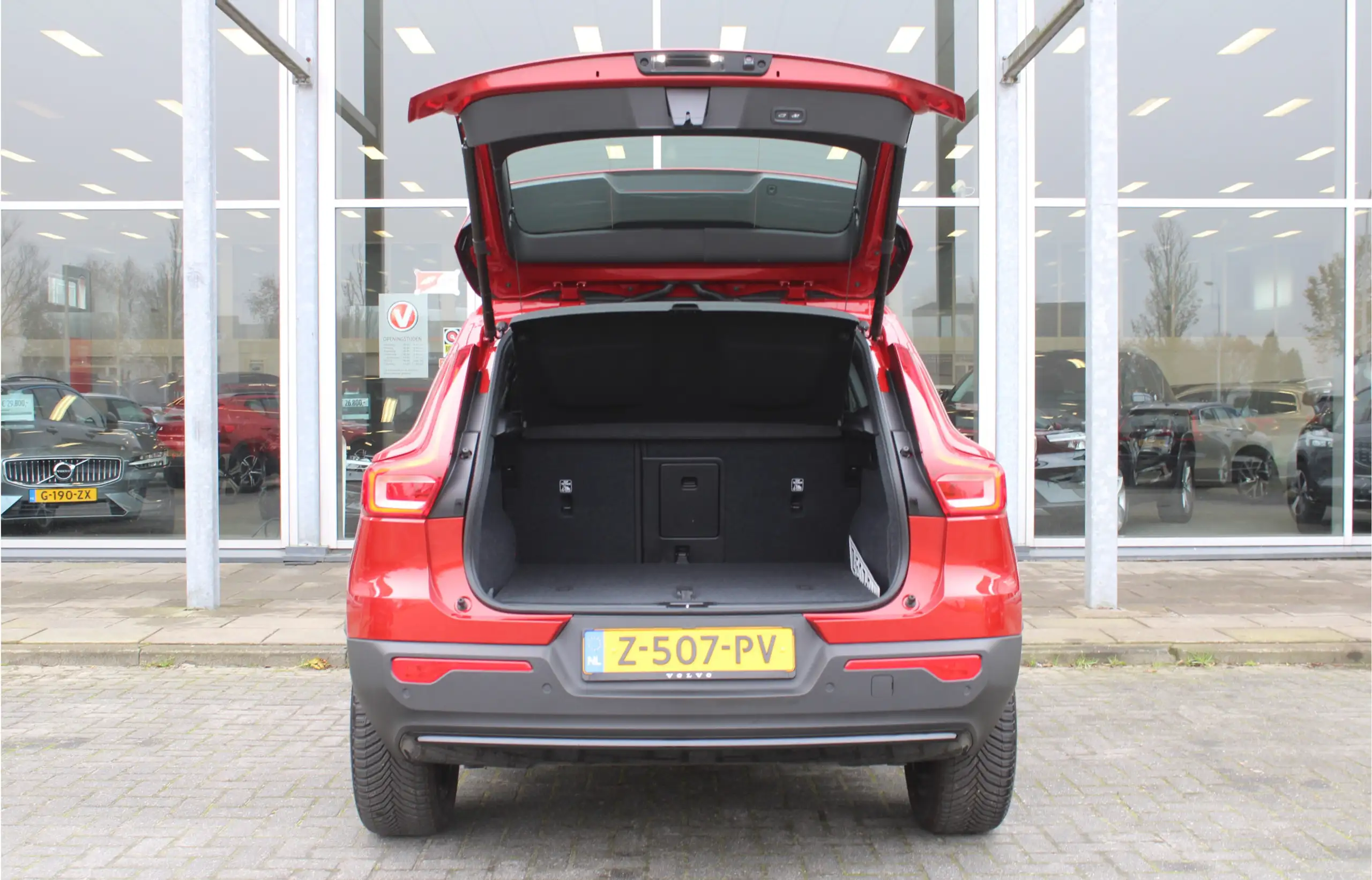 Volvo - XC40