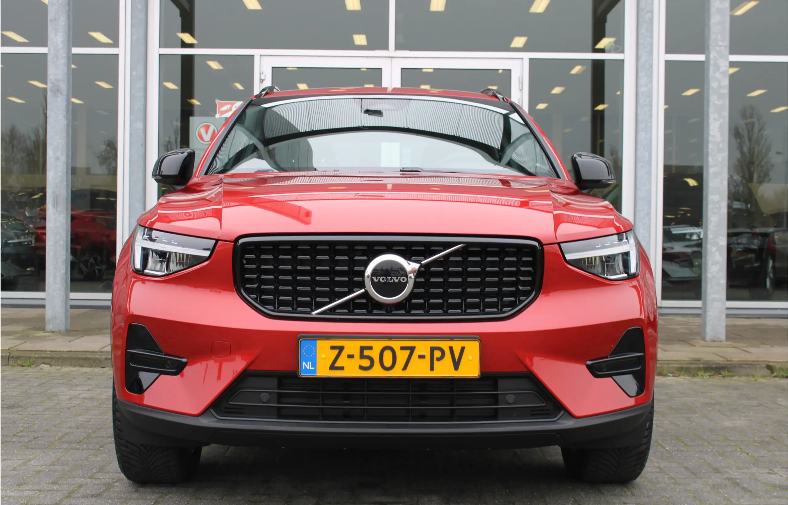 Volvo - XC40