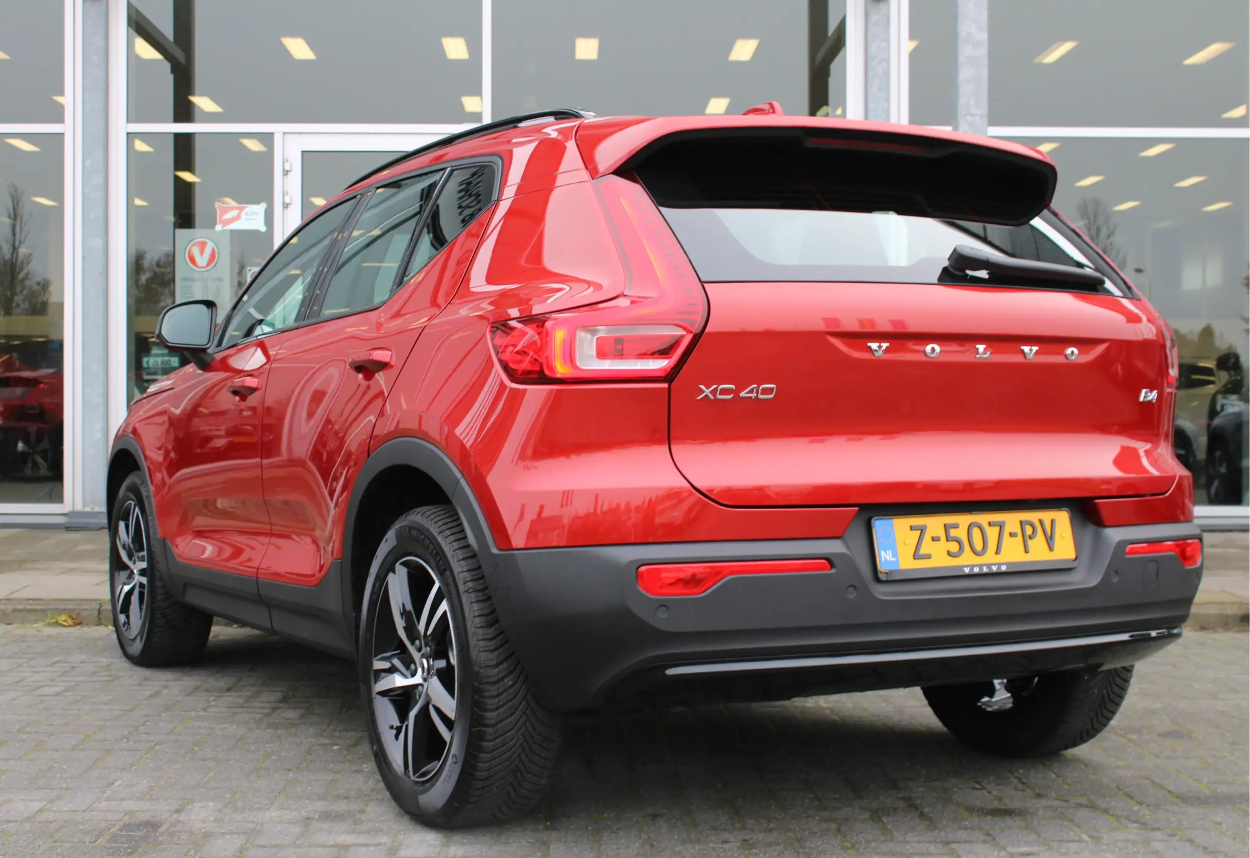 Volvo - XC40