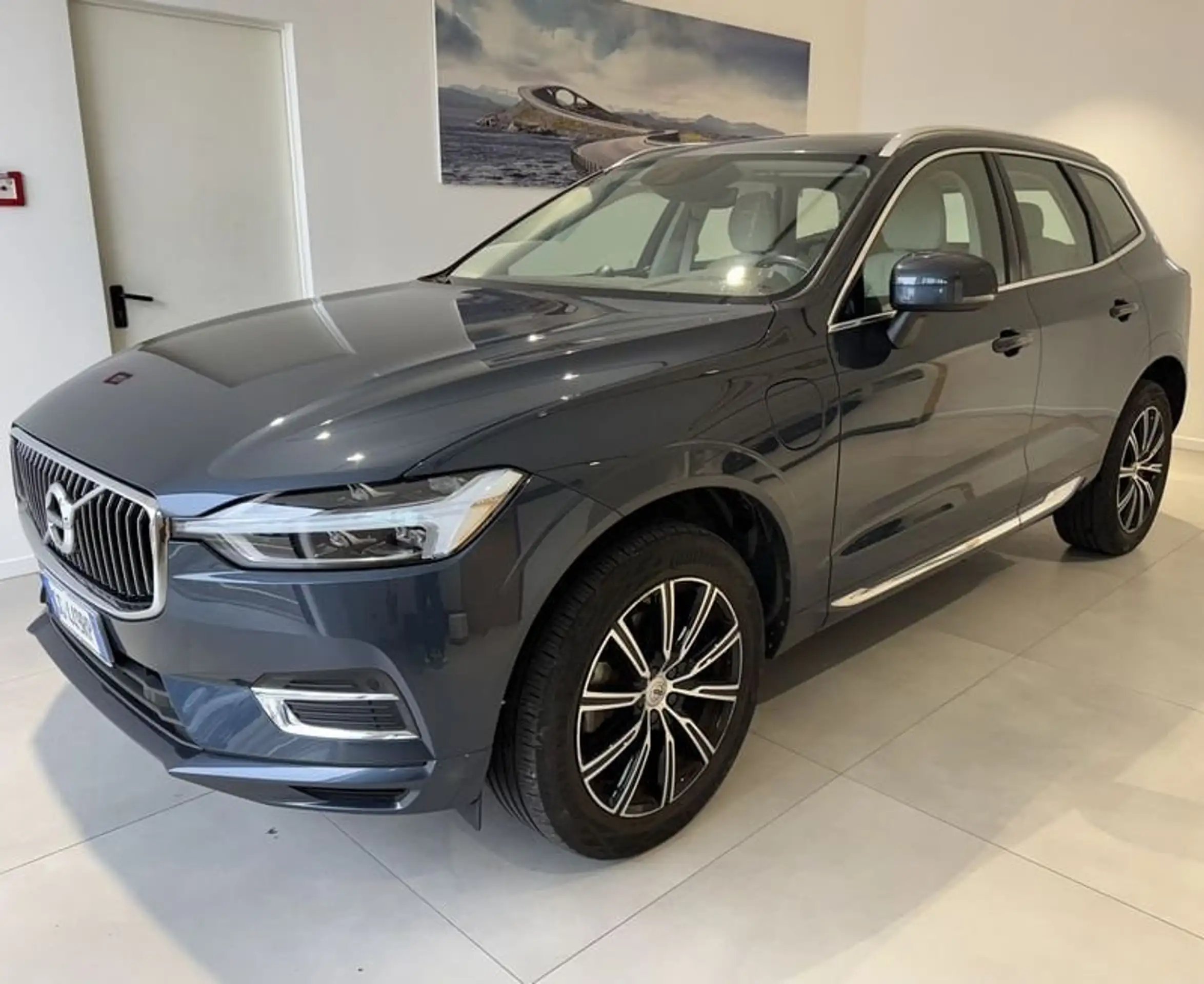 Volvo - XC60