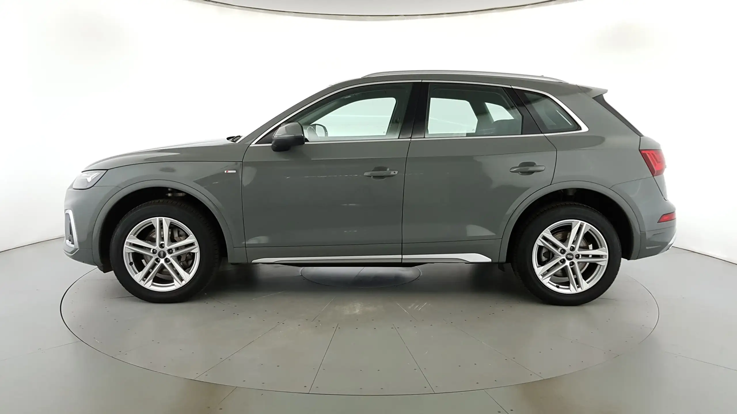 Audi - Q5