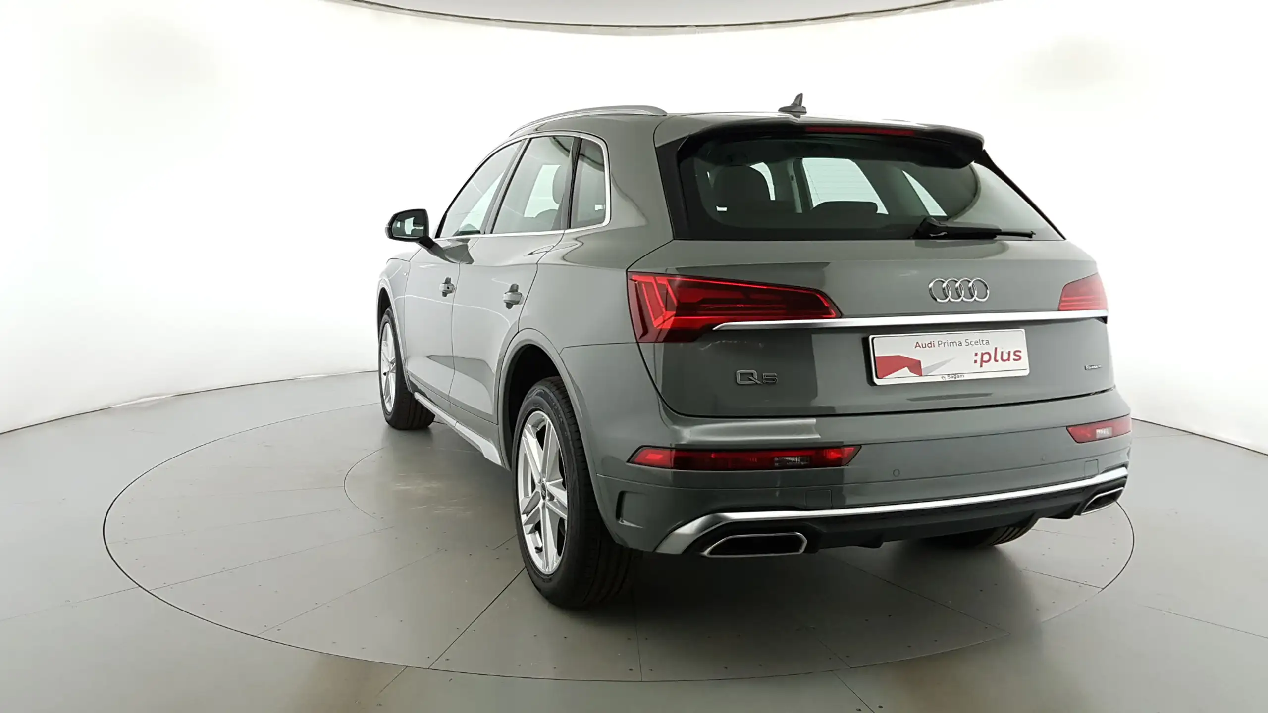 Audi - Q5