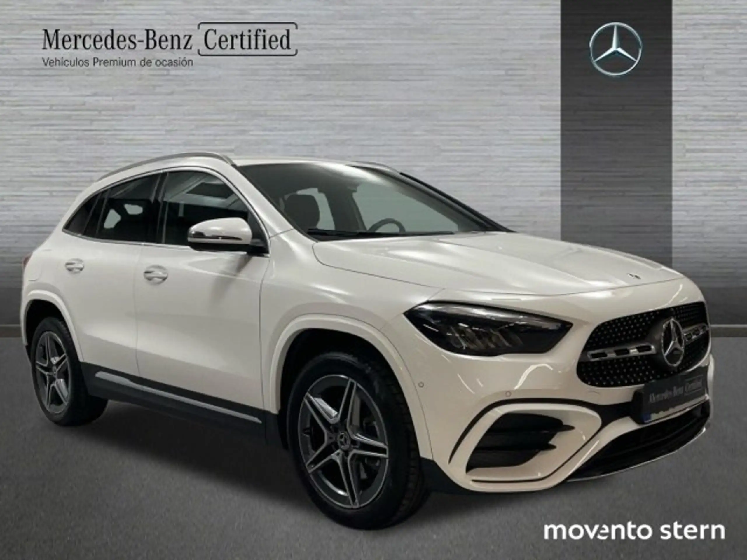 Mercedes-Benz - GLA 250