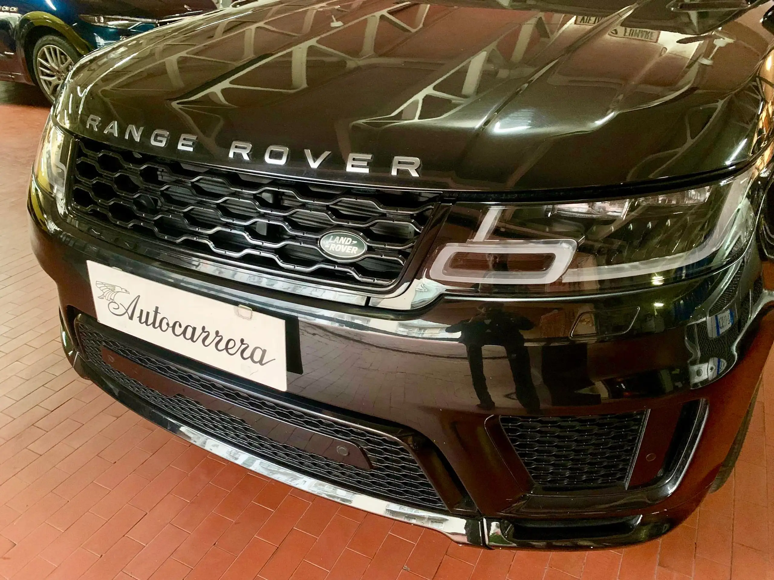 Land Rover - Range Rover Sport