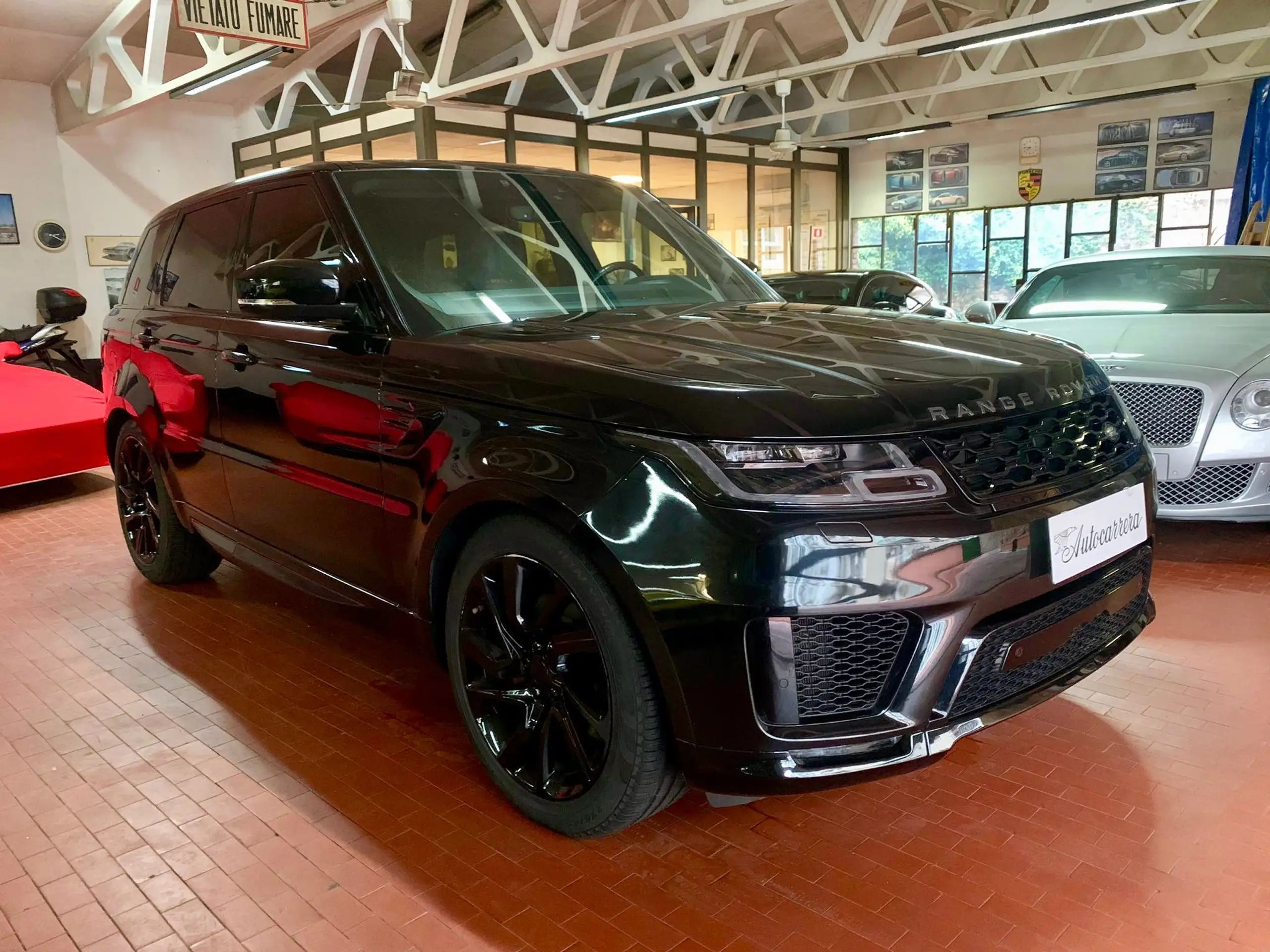 Land Rover - Range Rover Sport