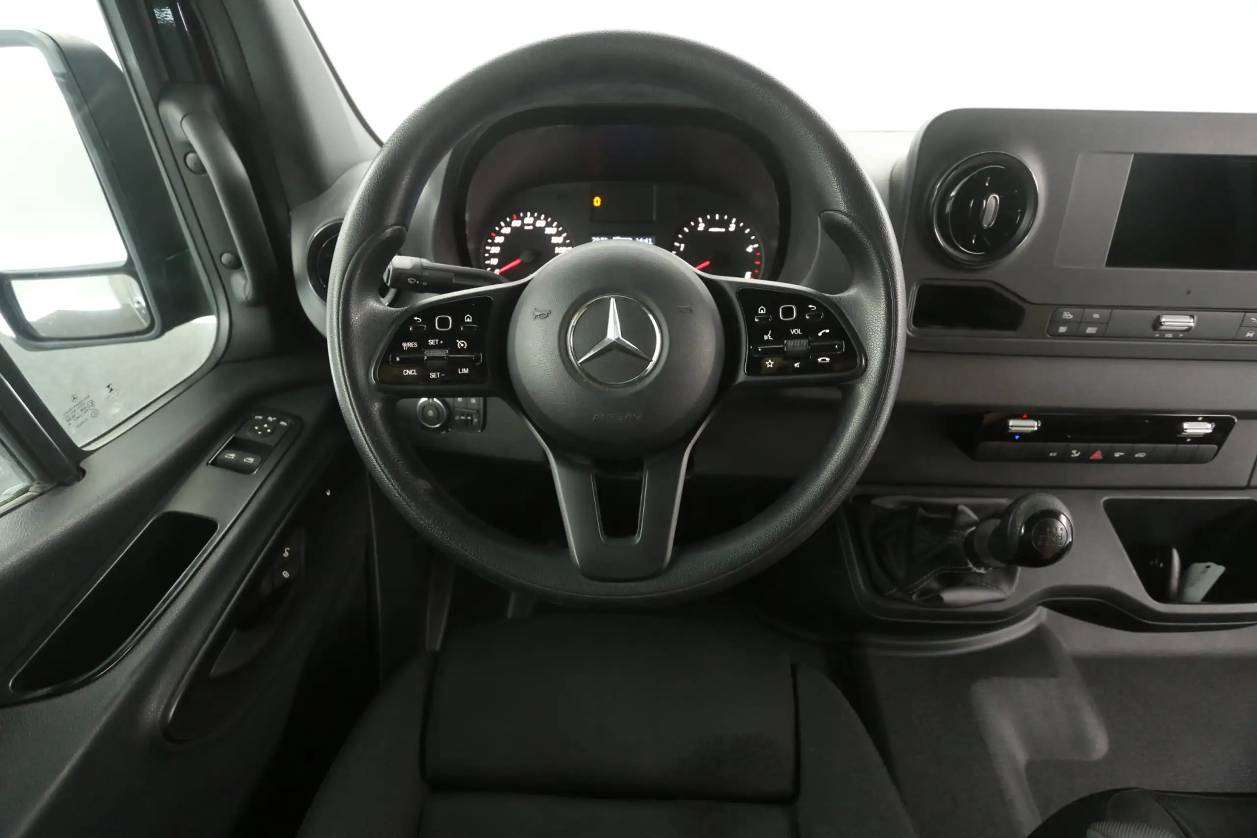 Mercedes-Benz - Sprinter