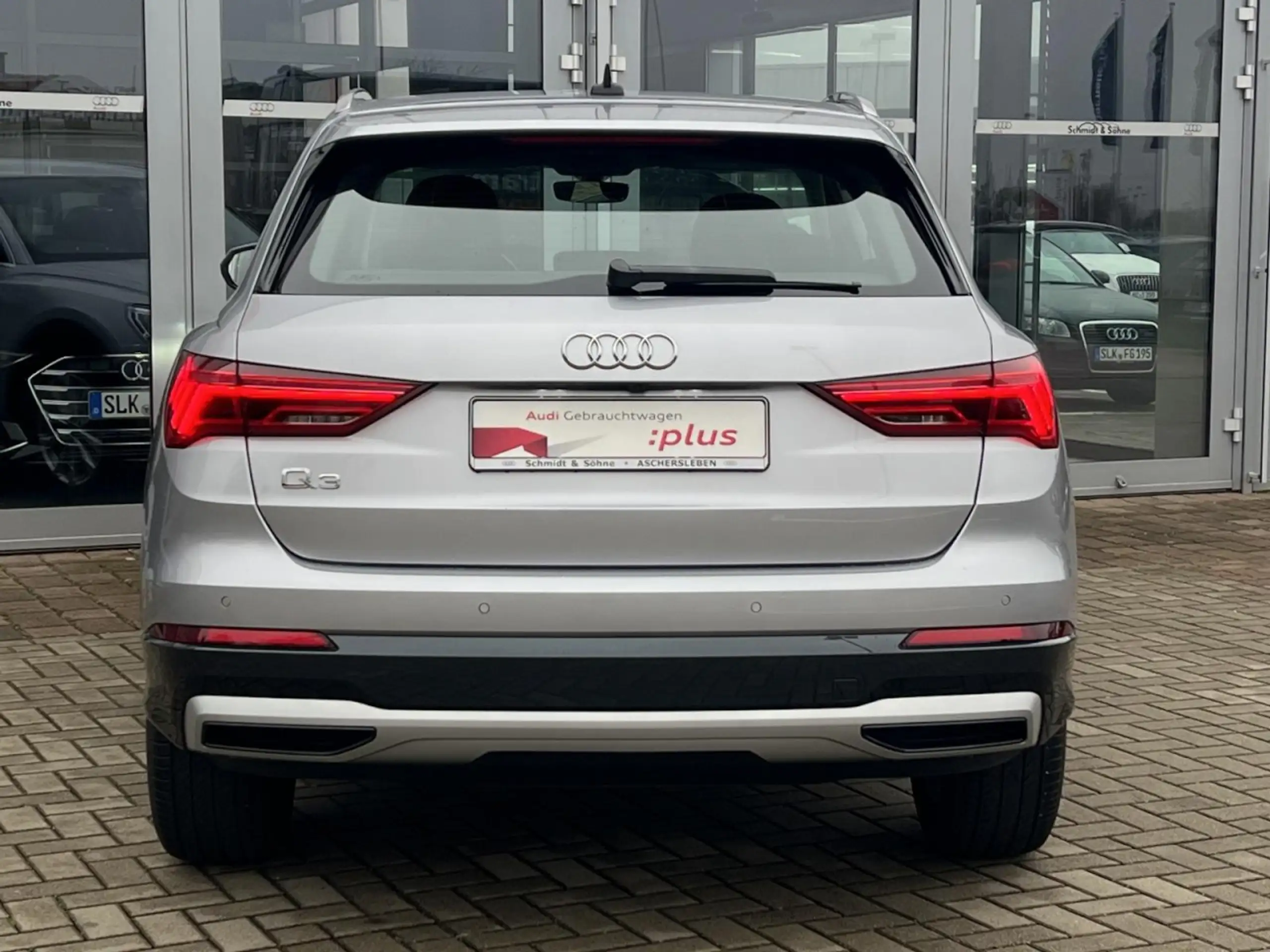 Audi - Q3