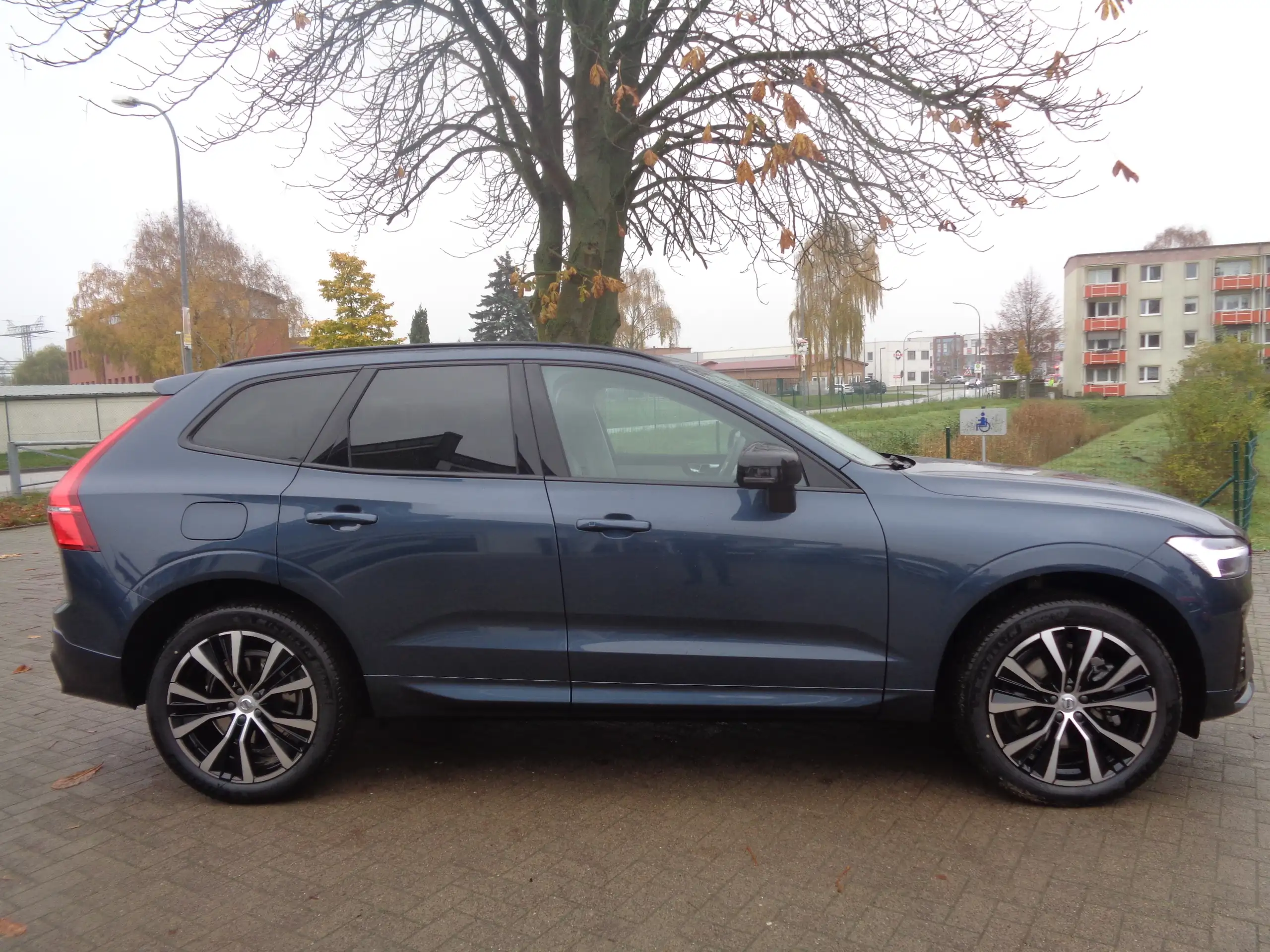 Volvo - XC60