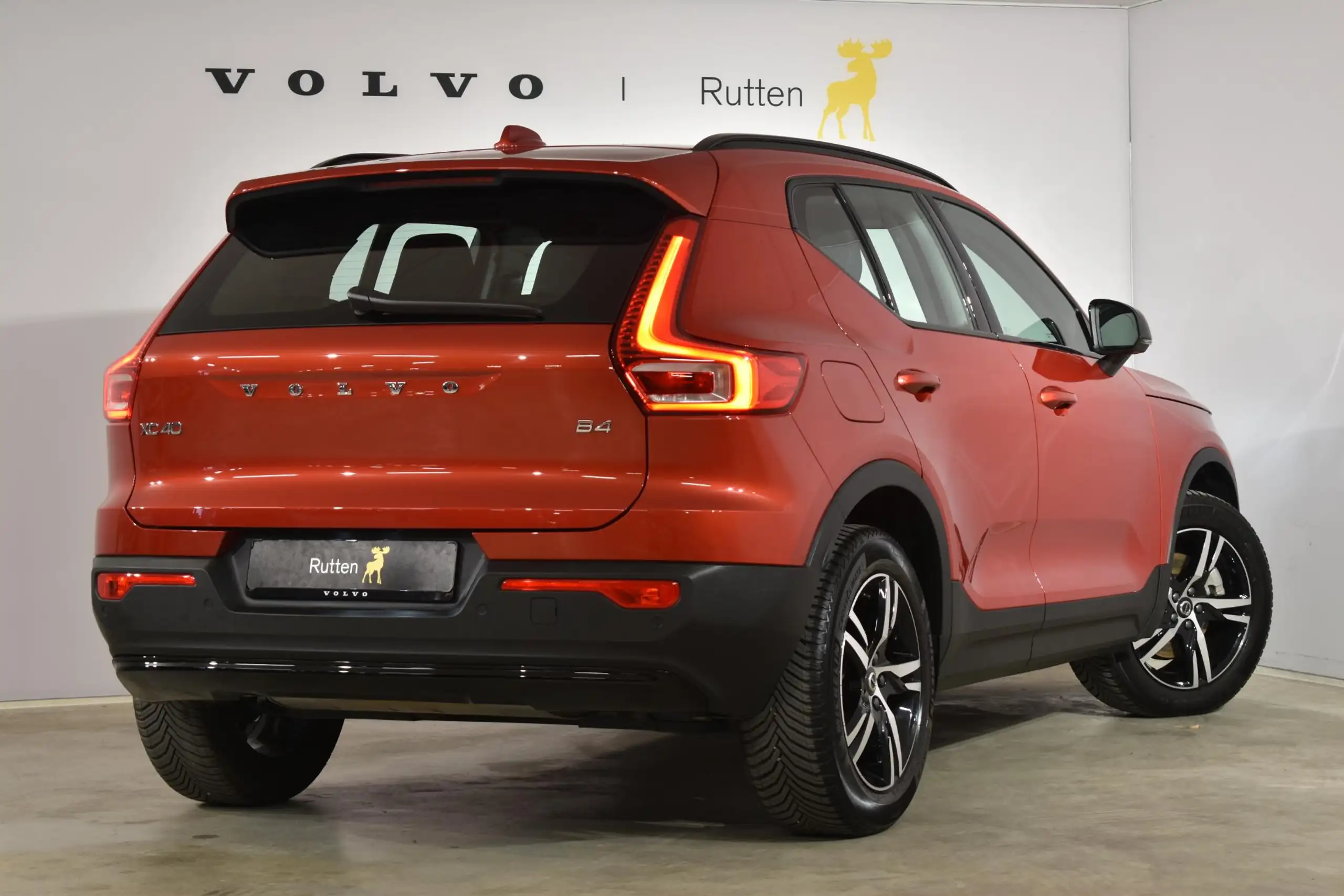 Volvo - XC40