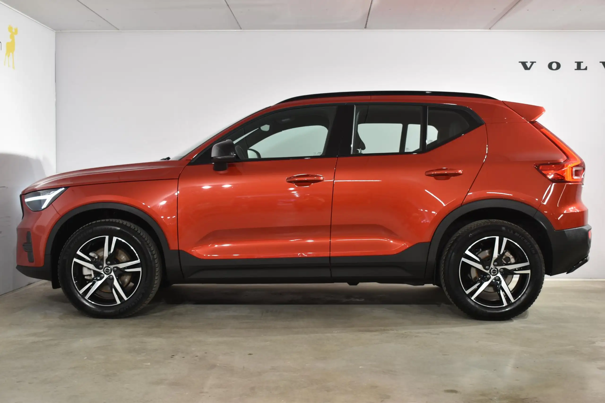 Volvo - XC40