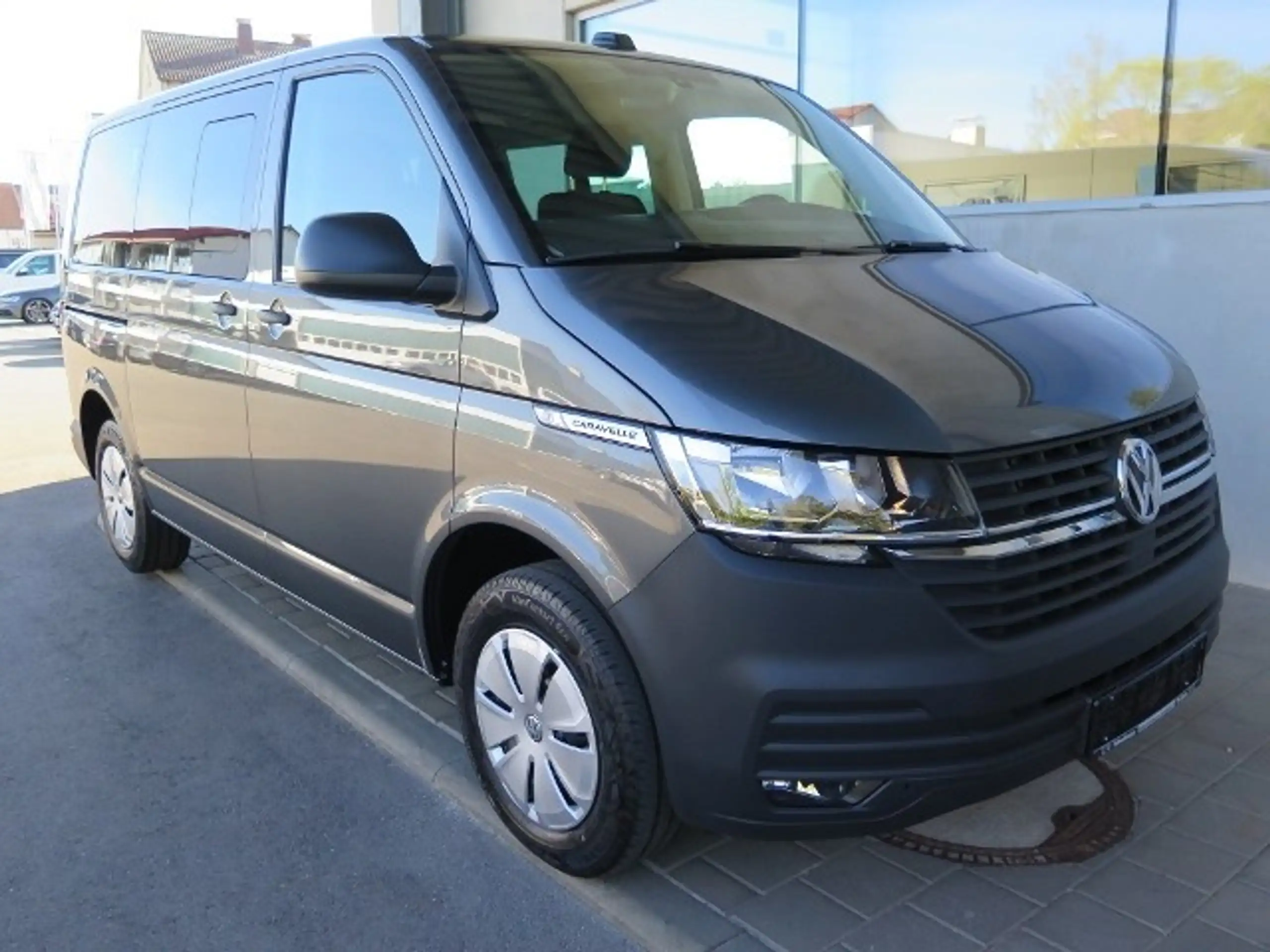 Volkswagen - T6.1 Caravelle