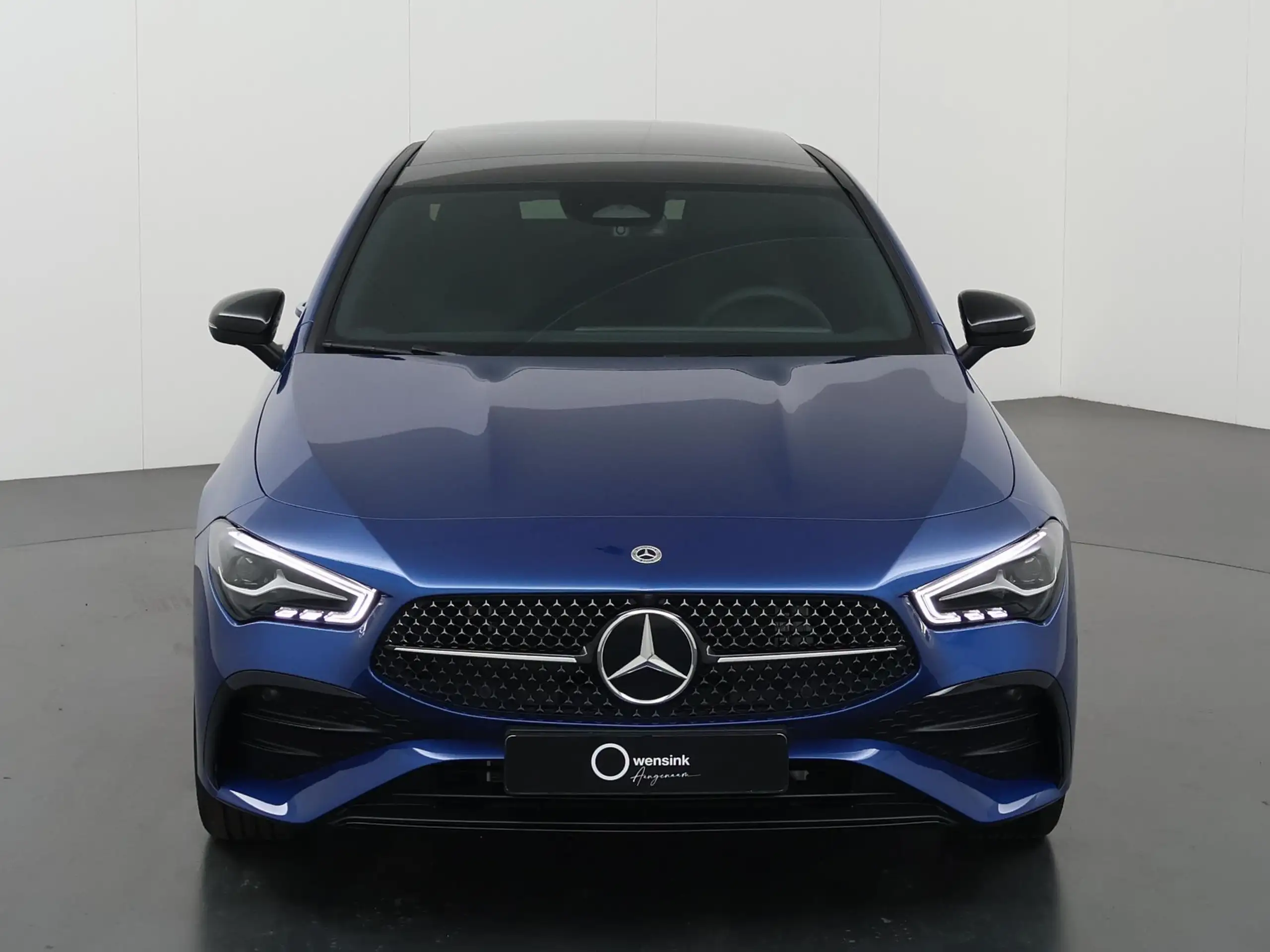 Mercedes-Benz - CLA 250