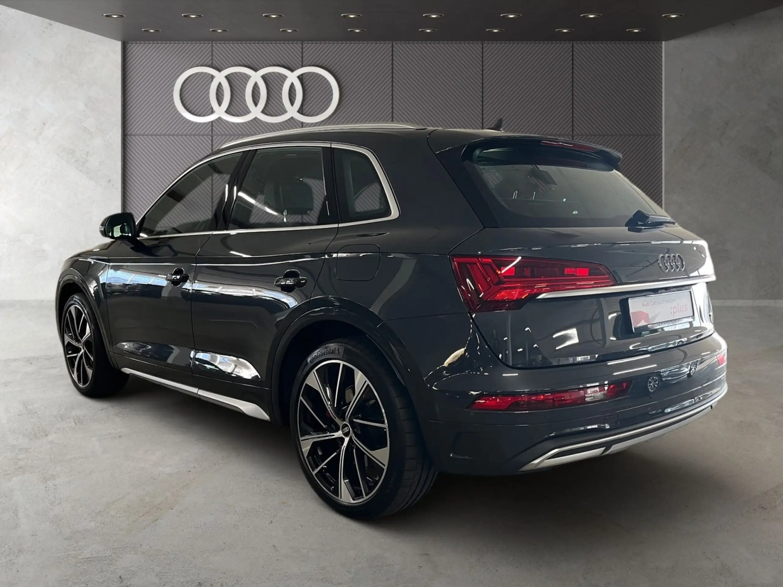 Audi - Q5