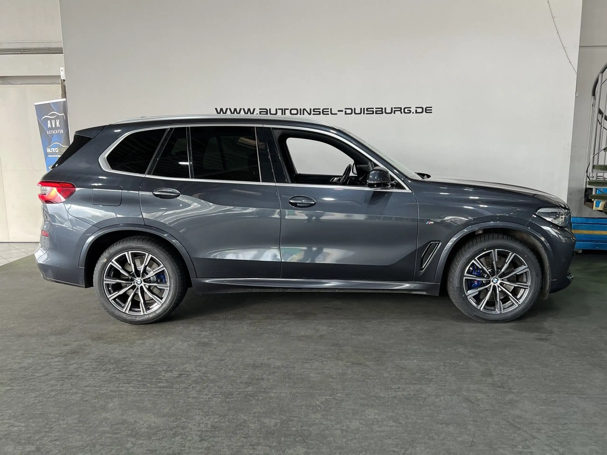 BMW - X5