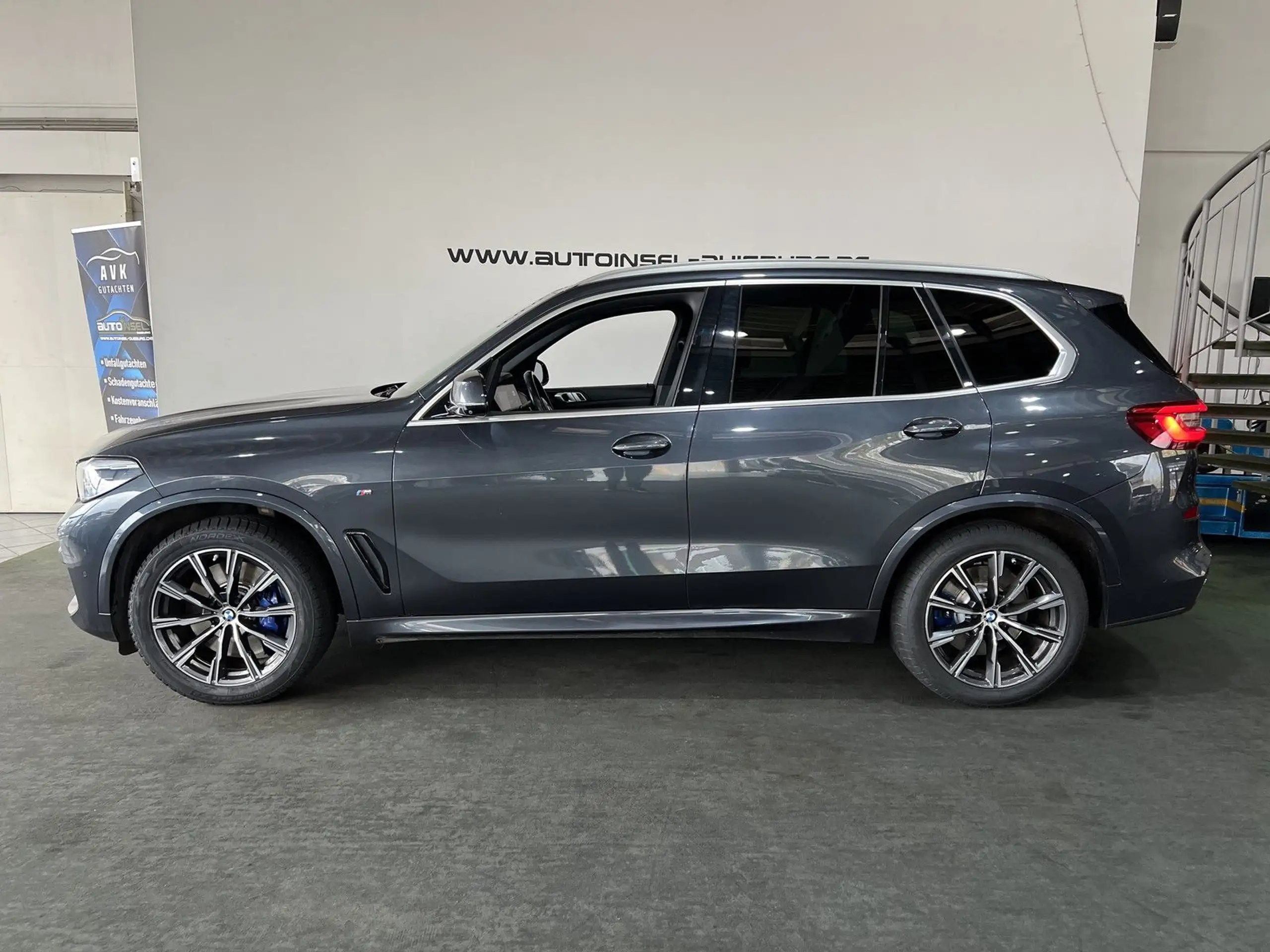 BMW - X5