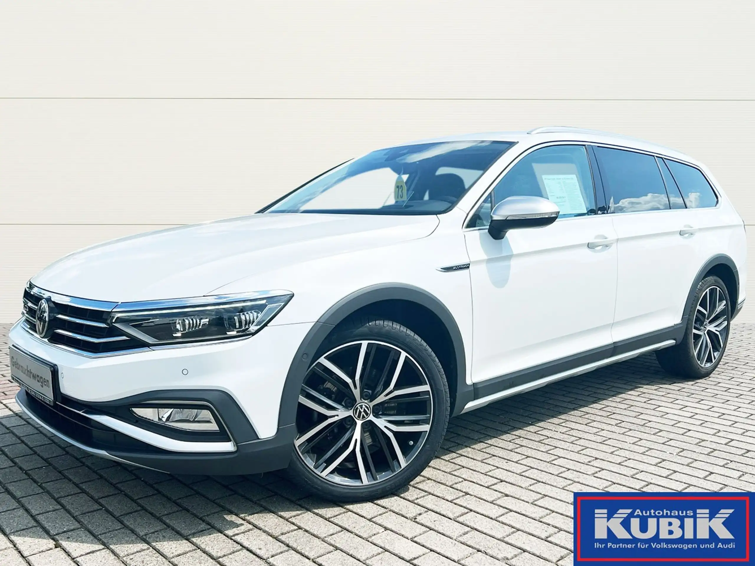 Volkswagen - Passat Alltrack