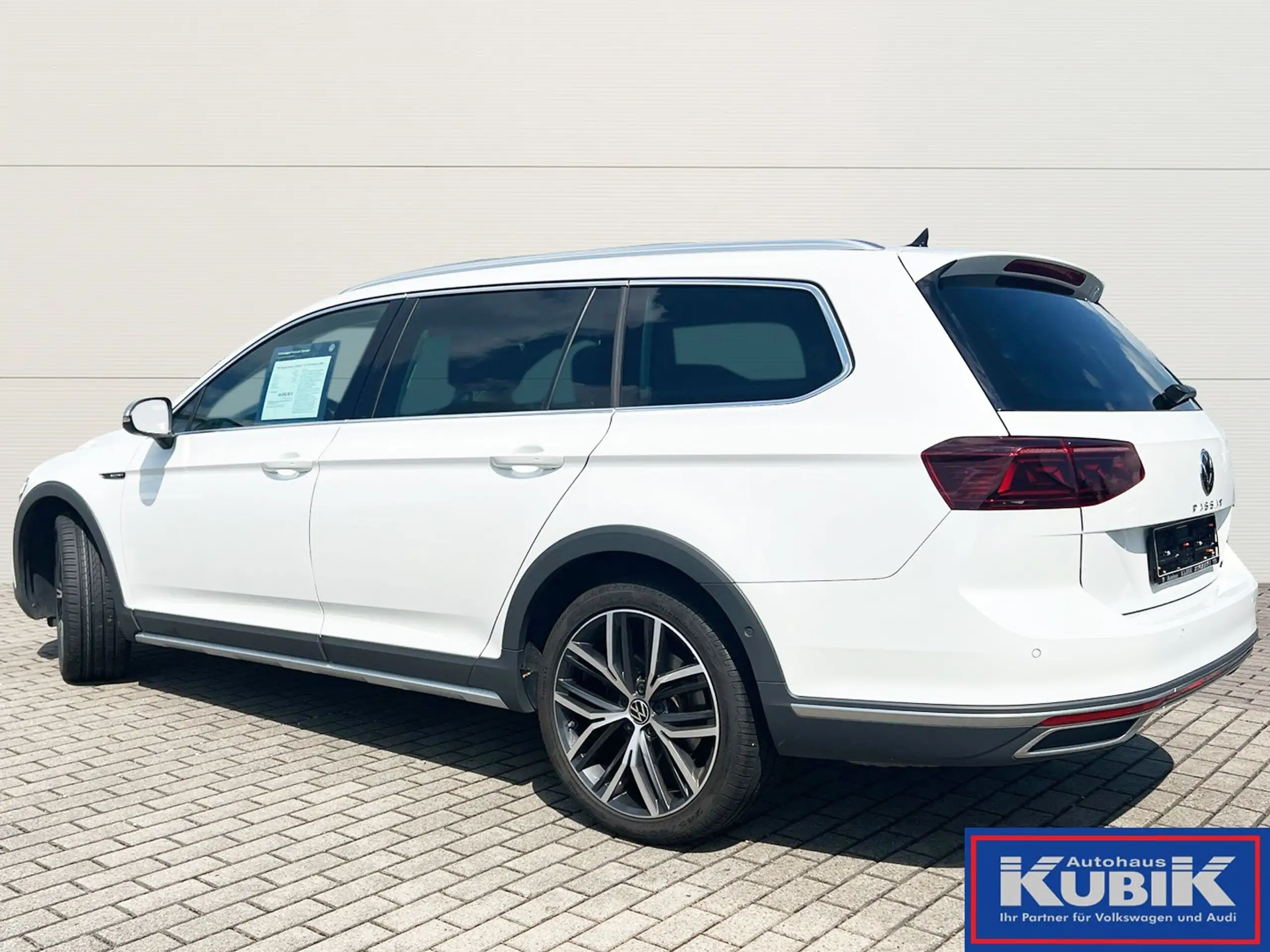 Volkswagen - Passat Alltrack