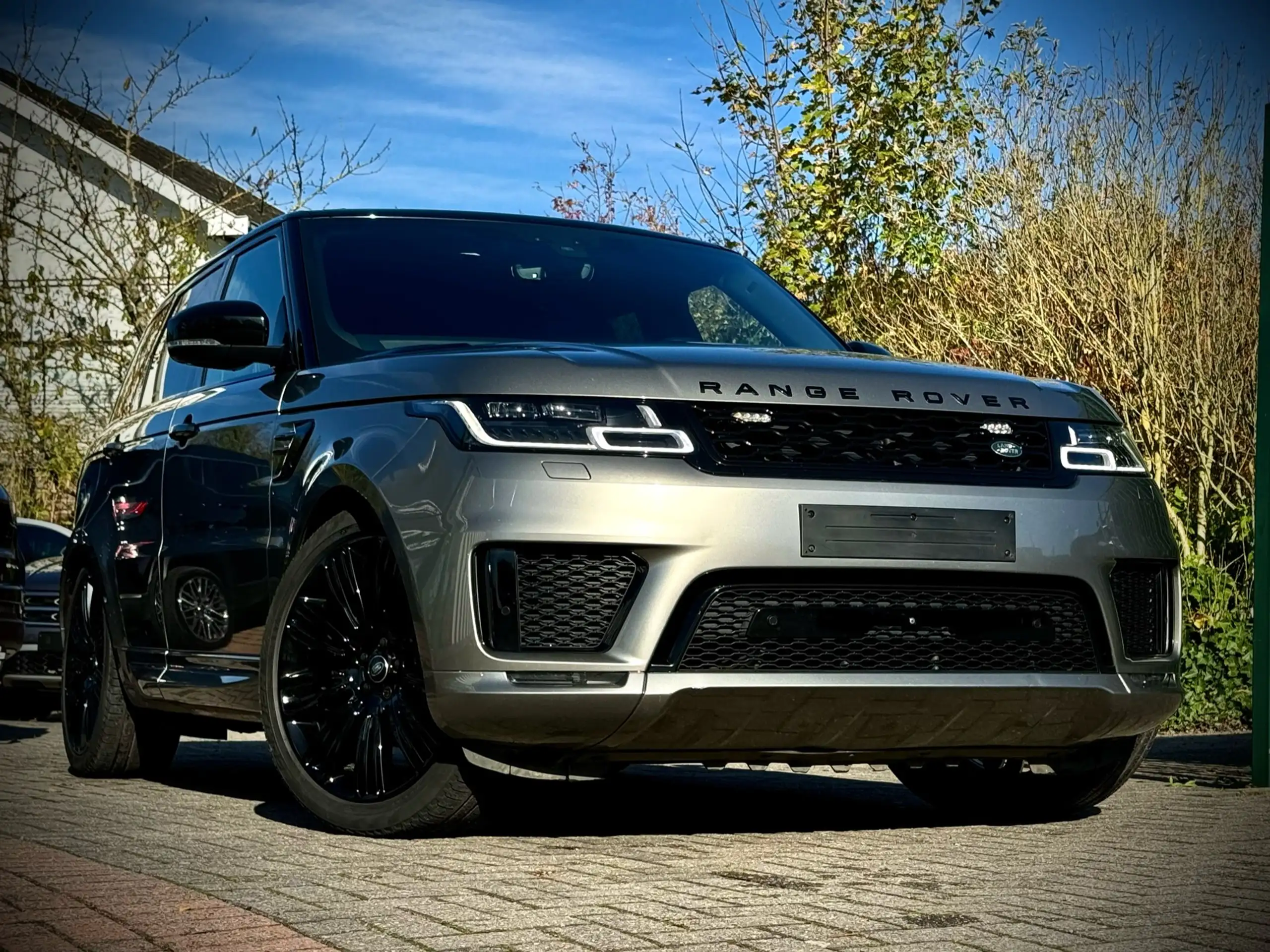 Land Rover - Range Rover Sport