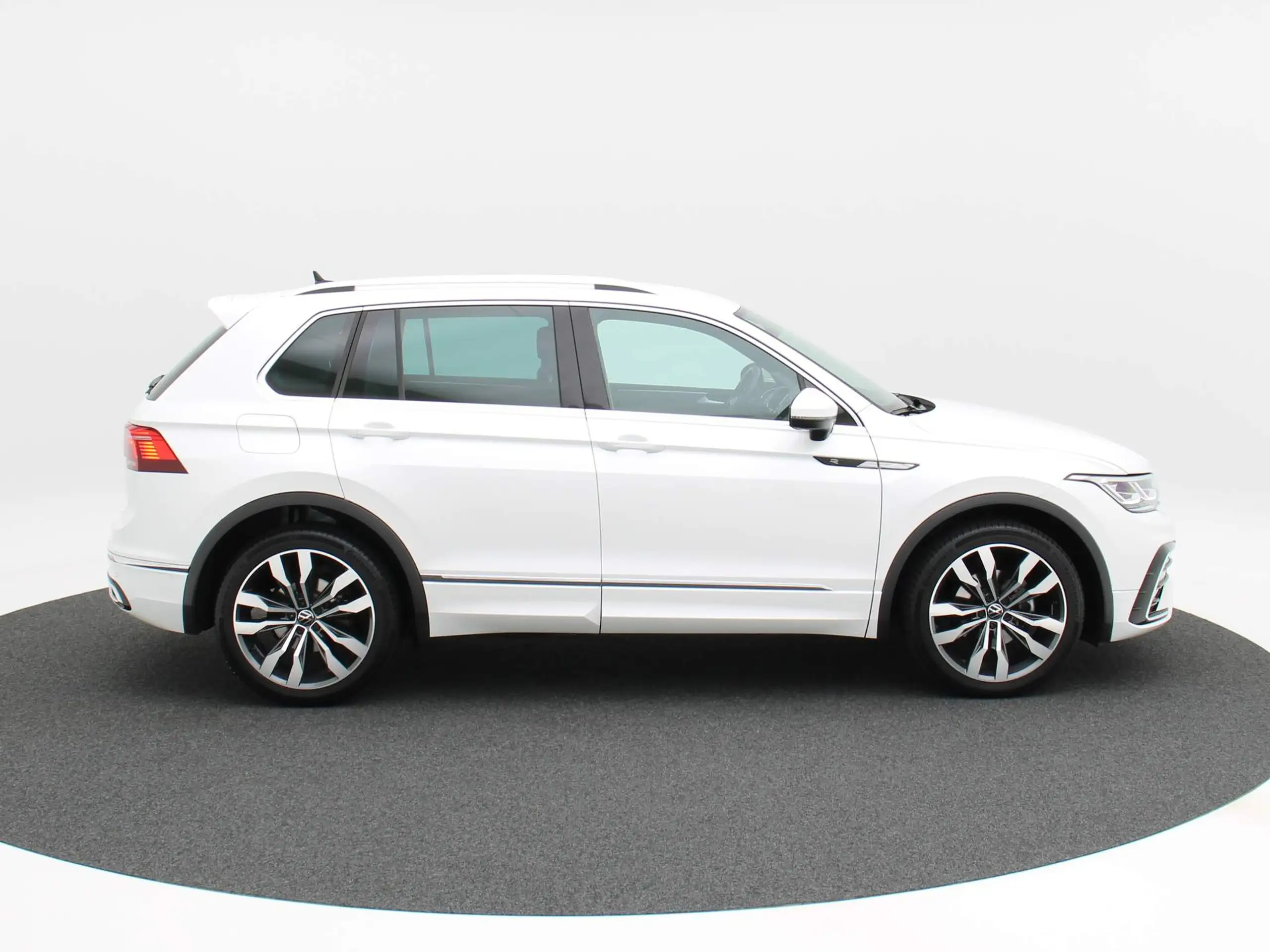 Volkswagen - Tiguan