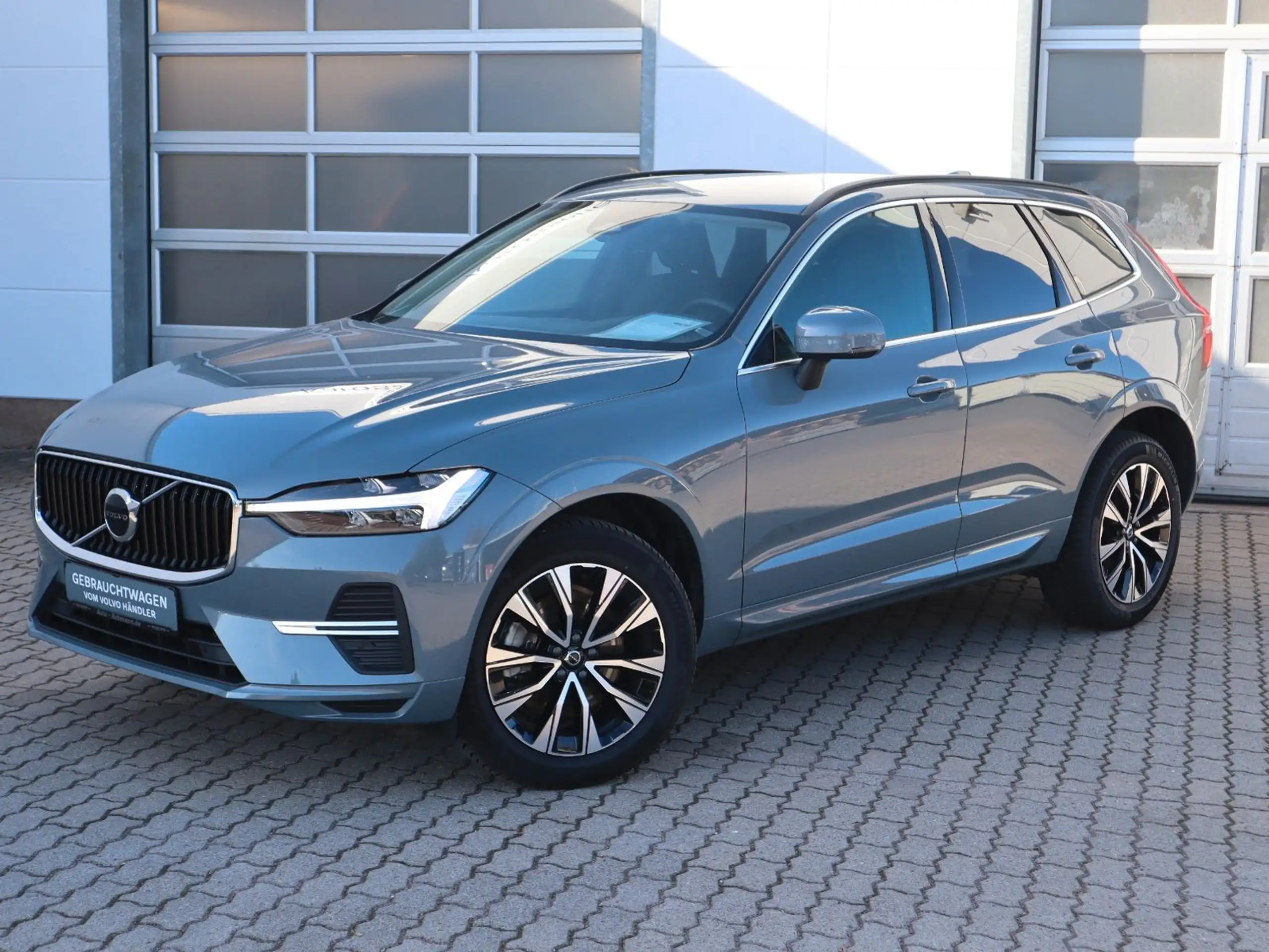 Volvo - XC60