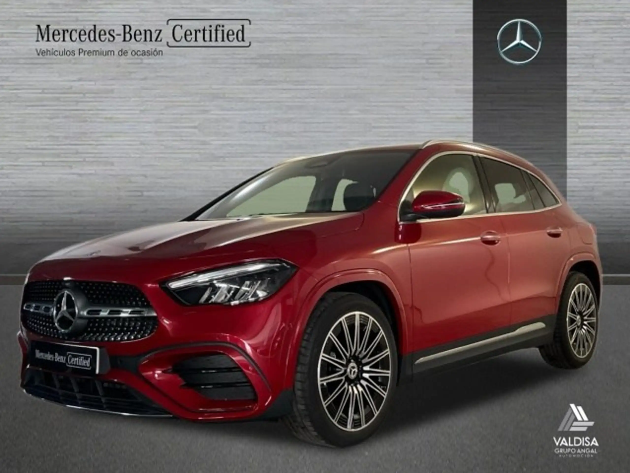 Mercedes-Benz - GLA 200