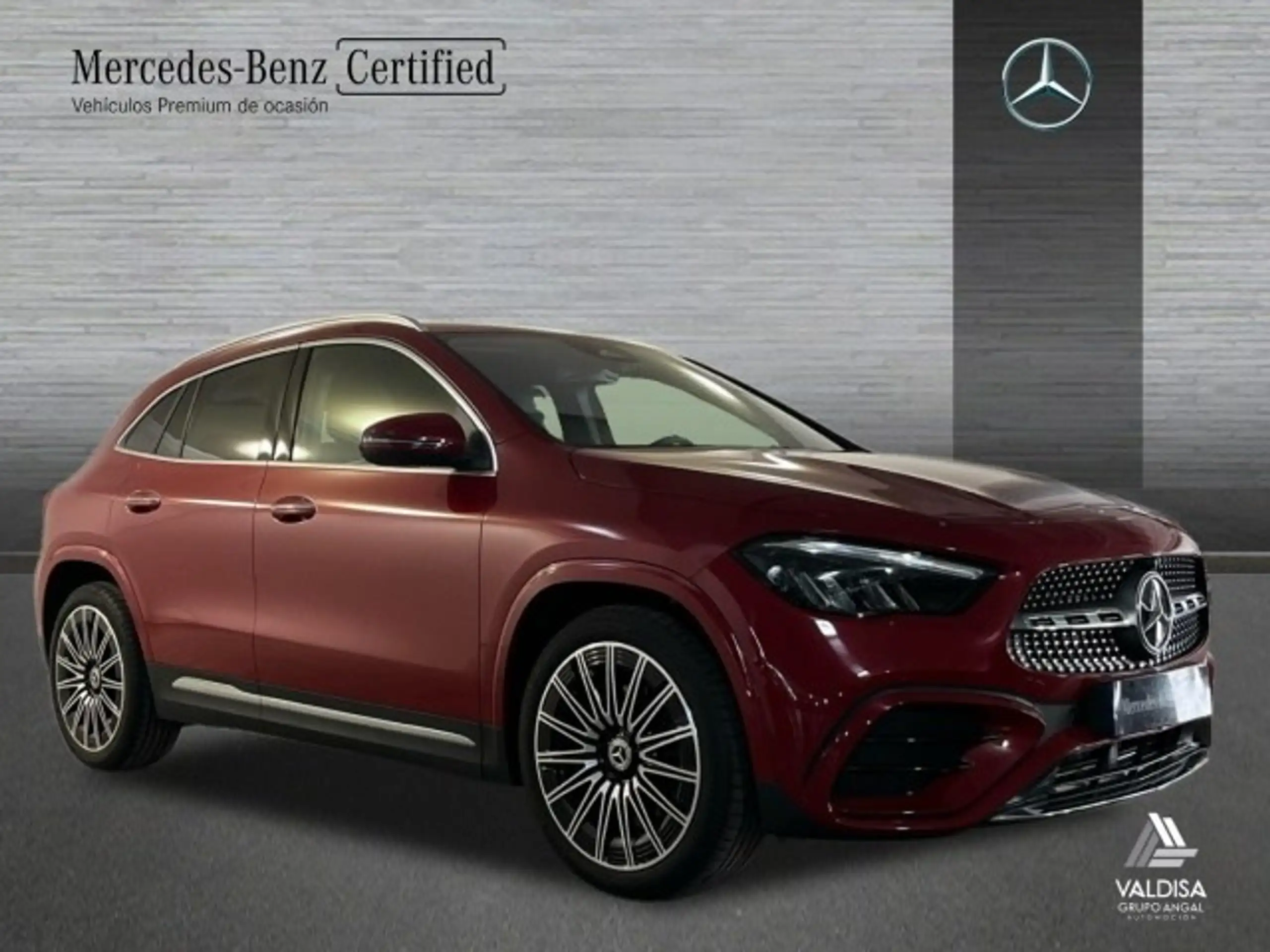 Mercedes-Benz - GLA 200