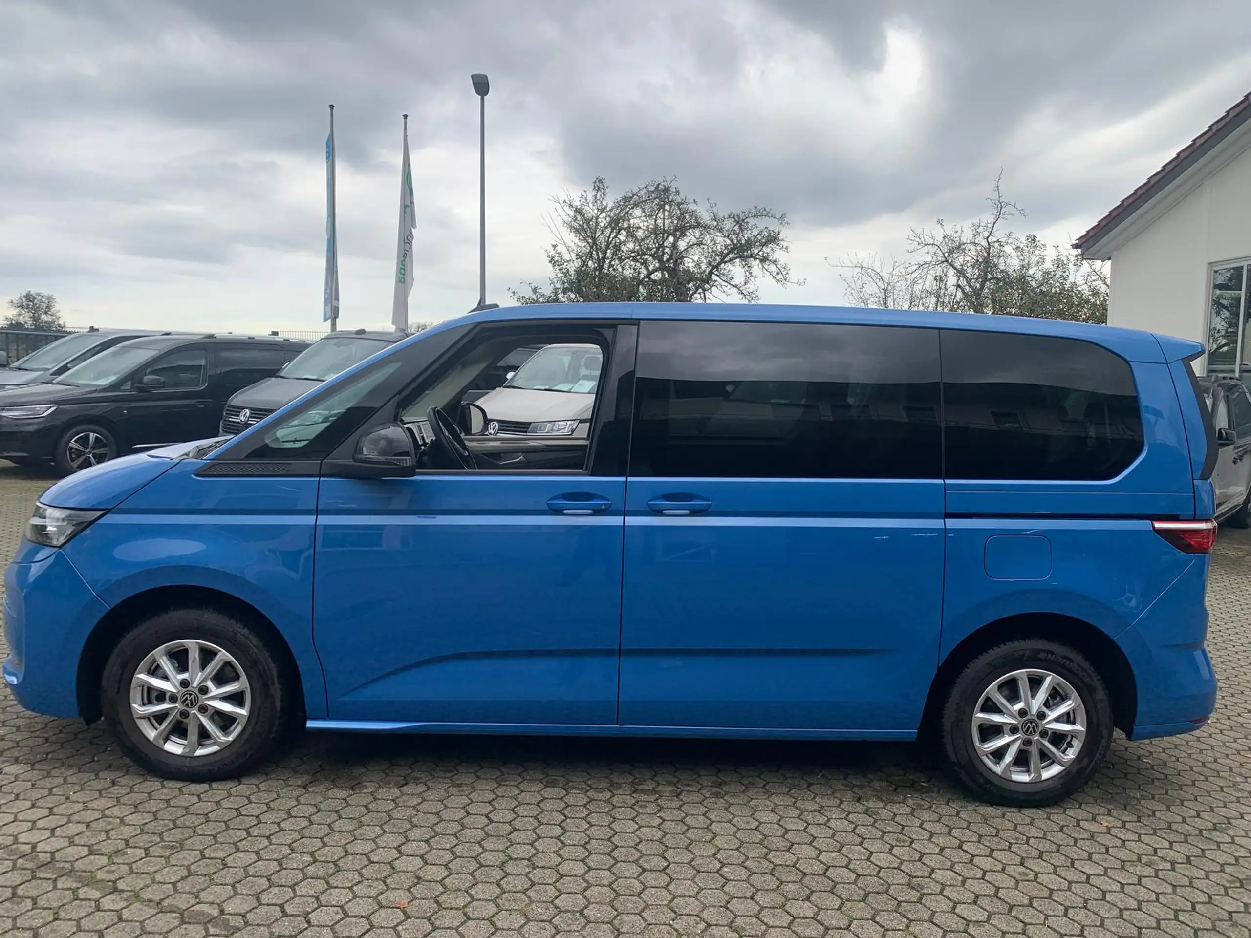 Volkswagen - T7 Multivan