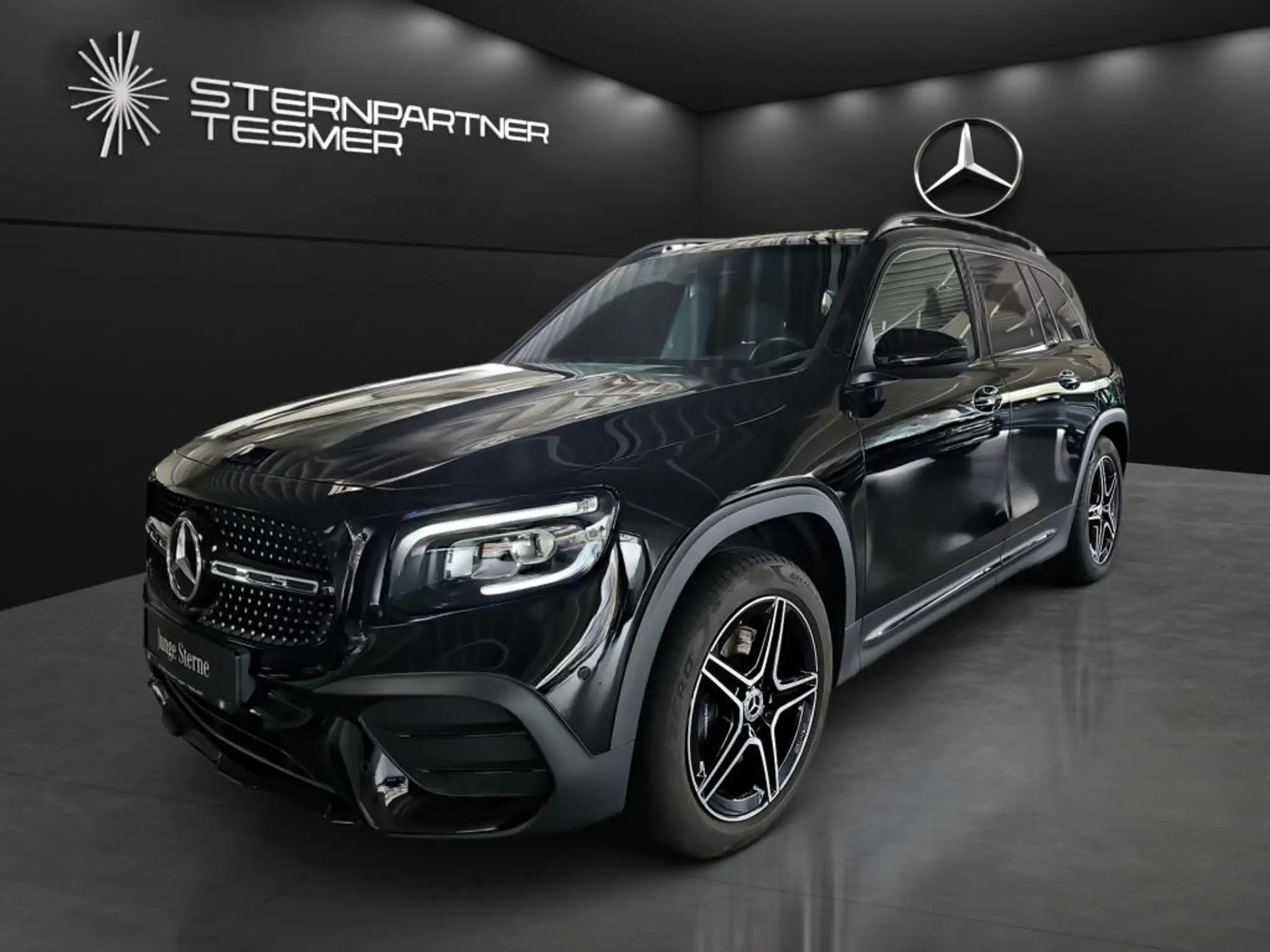 Mercedes-Benz GLB 220 2023