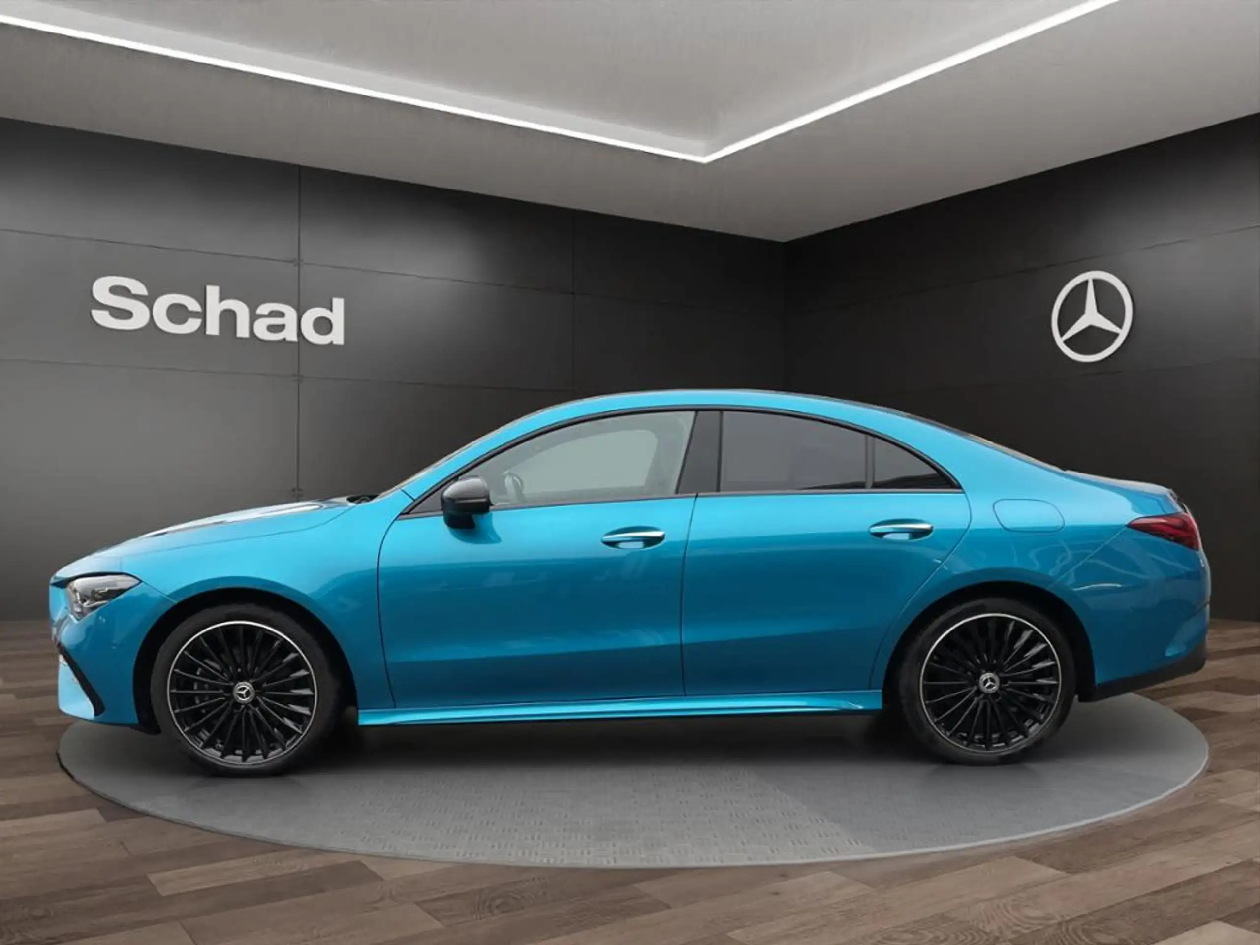 Mercedes-Benz - CLA 250