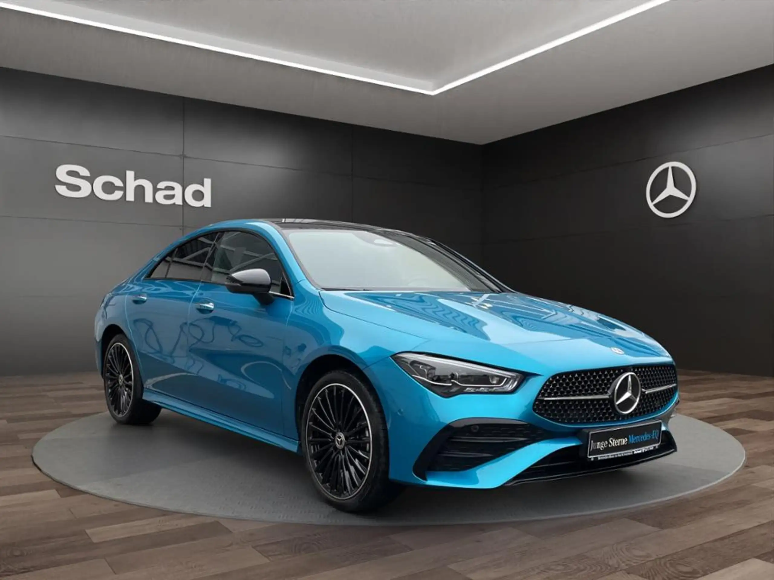 Mercedes-Benz - CLA 250