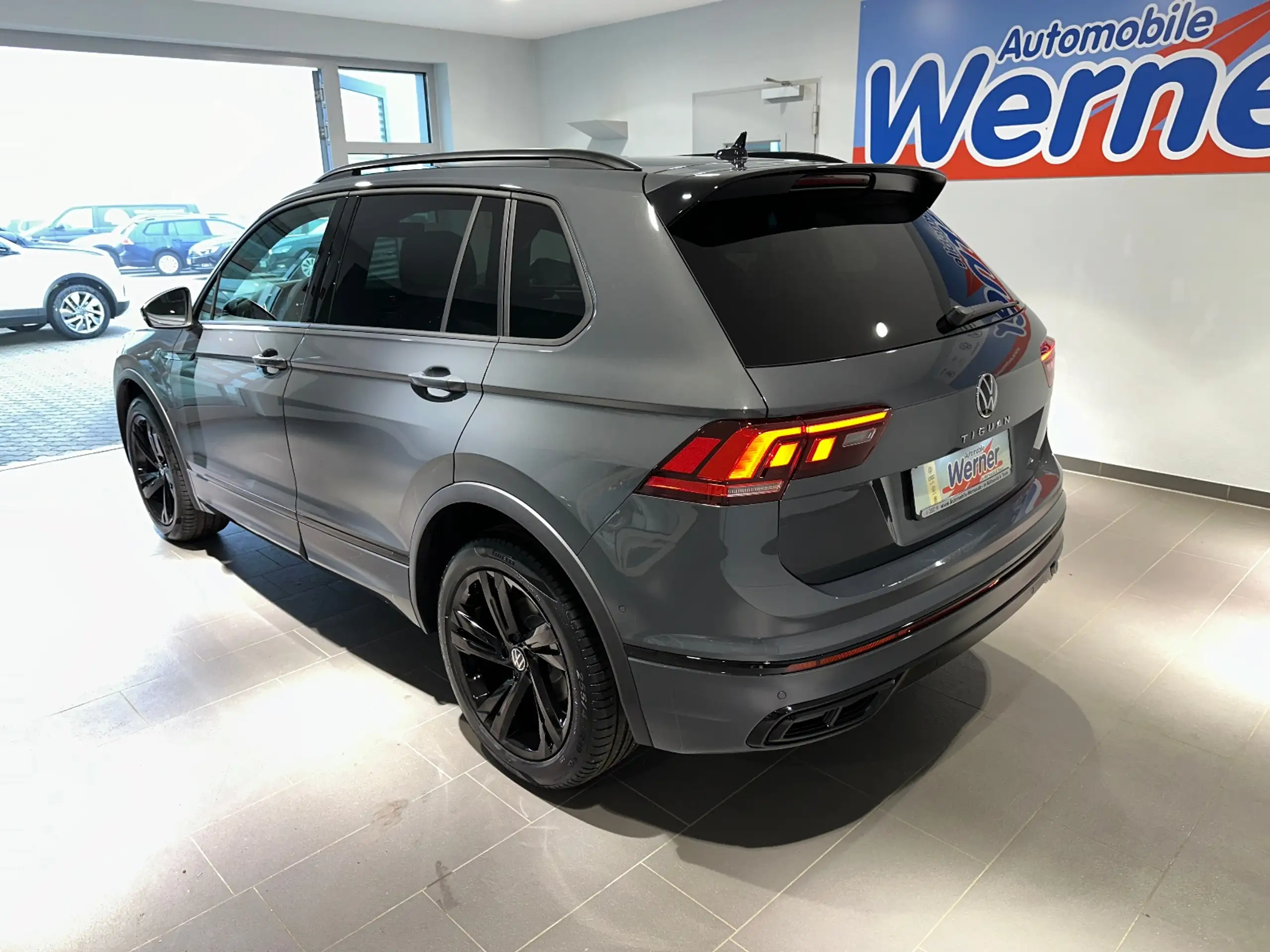 Volkswagen - Tiguan