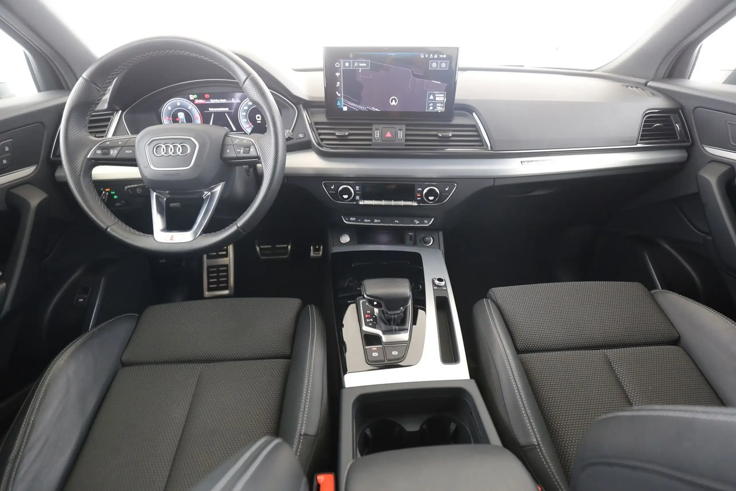 Audi - Q5