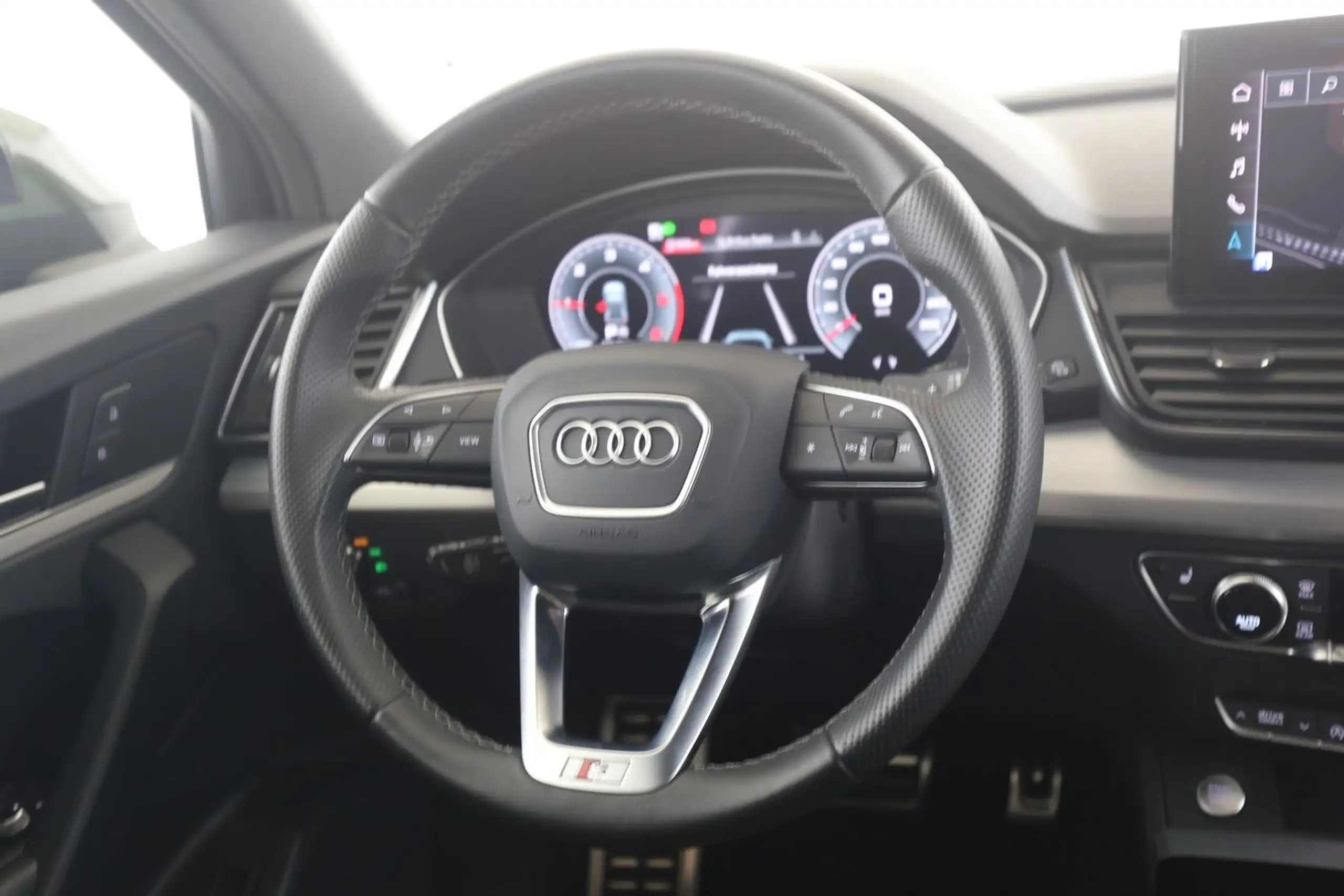 Audi - Q5