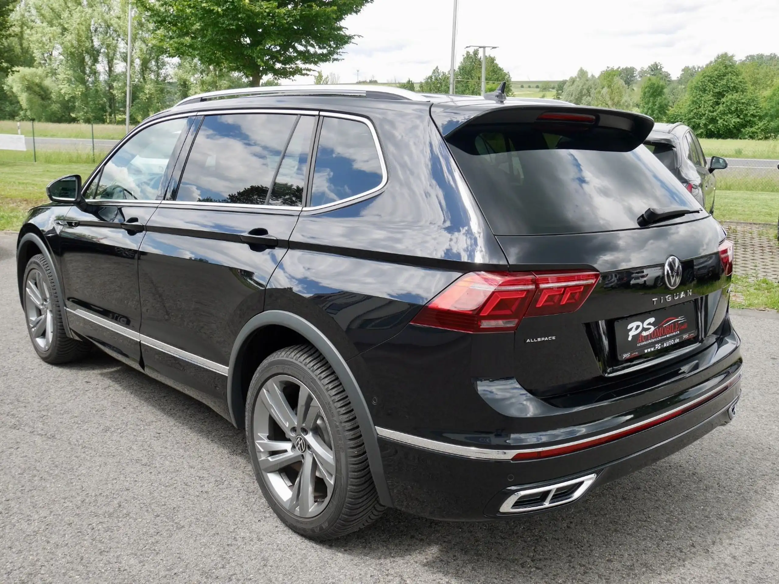 Volkswagen - Tiguan Allspace