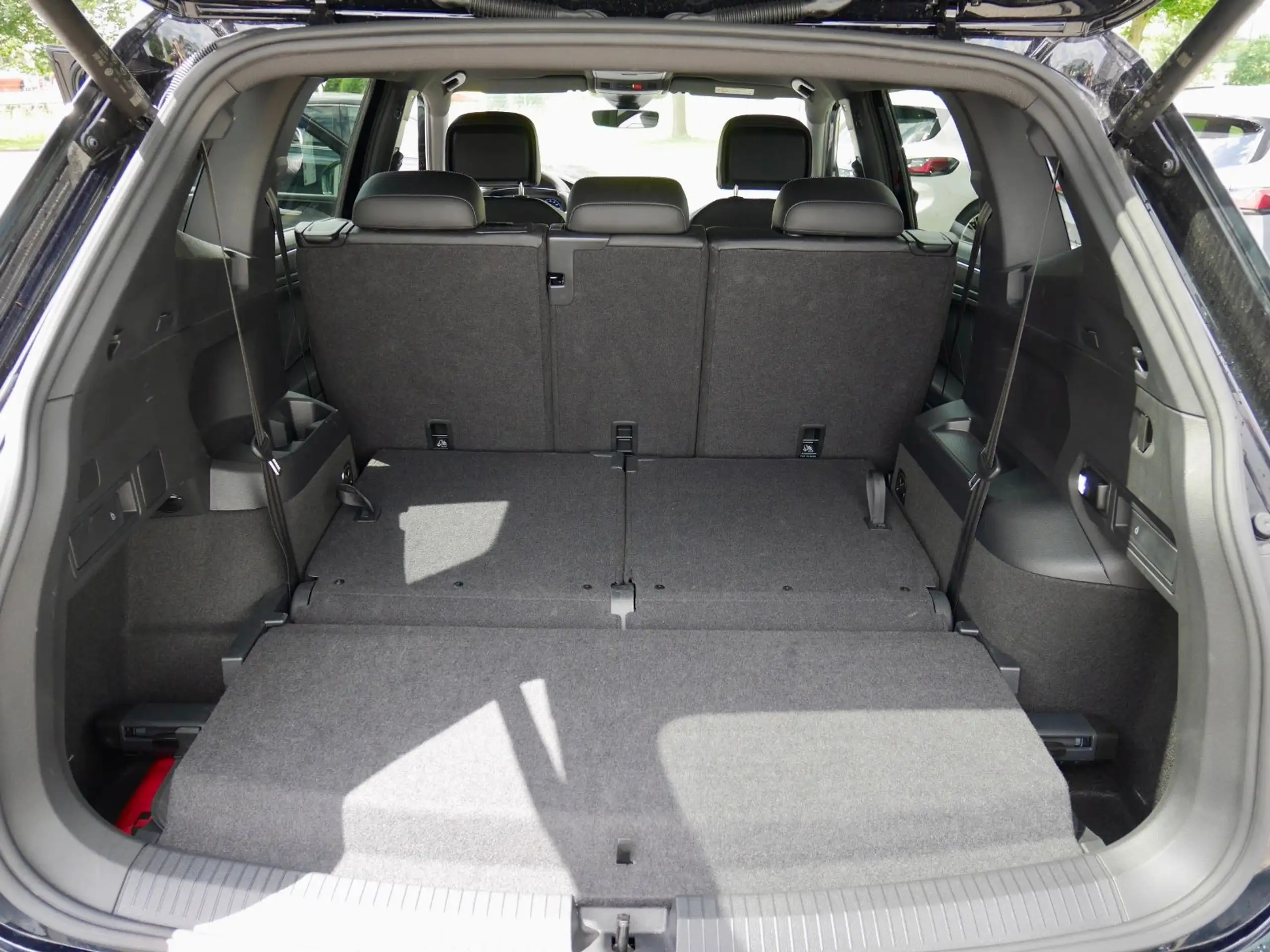 Volkswagen - Tiguan Allspace