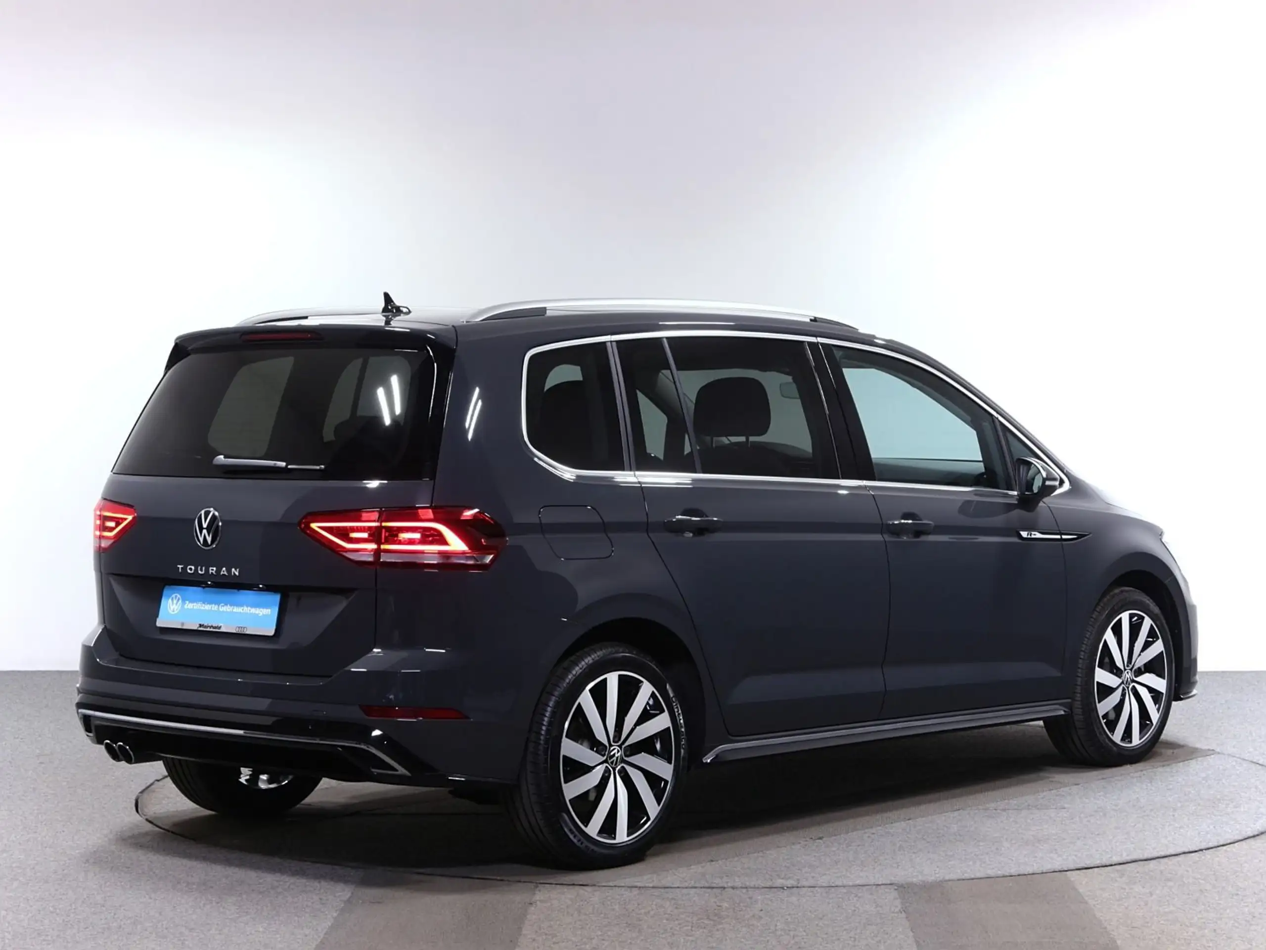 Volkswagen - Touran