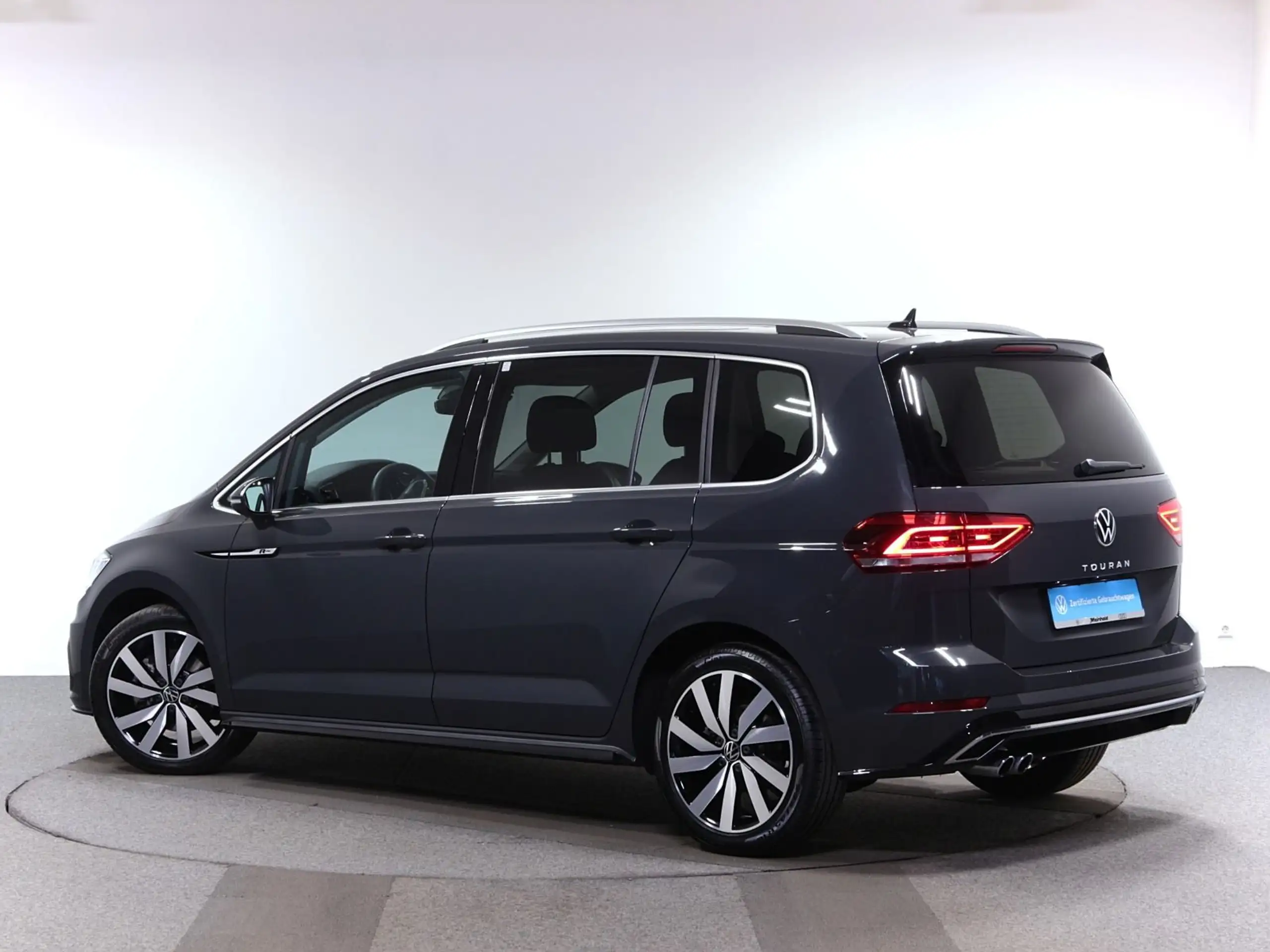 Volkswagen - Touran