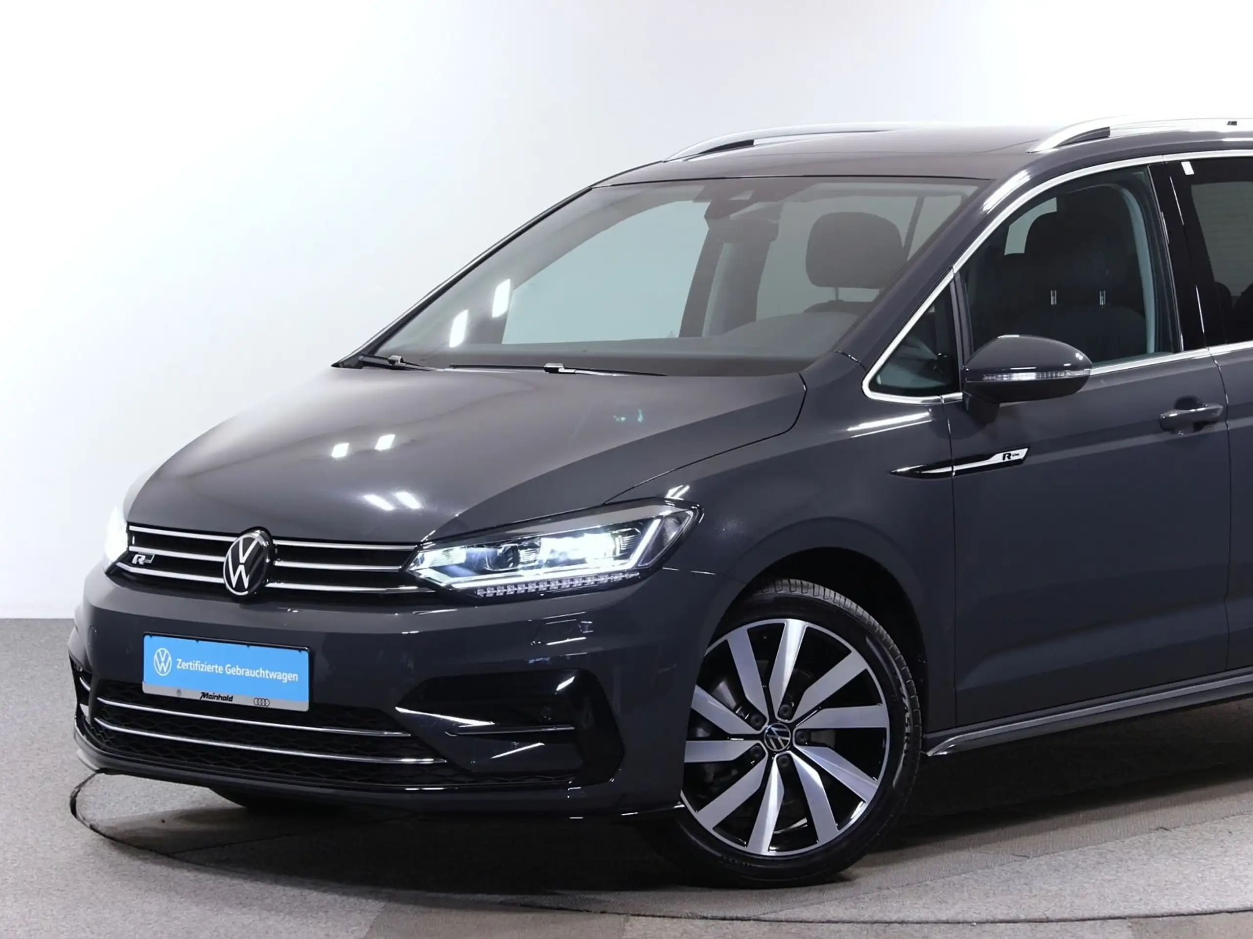 Volkswagen - Touran