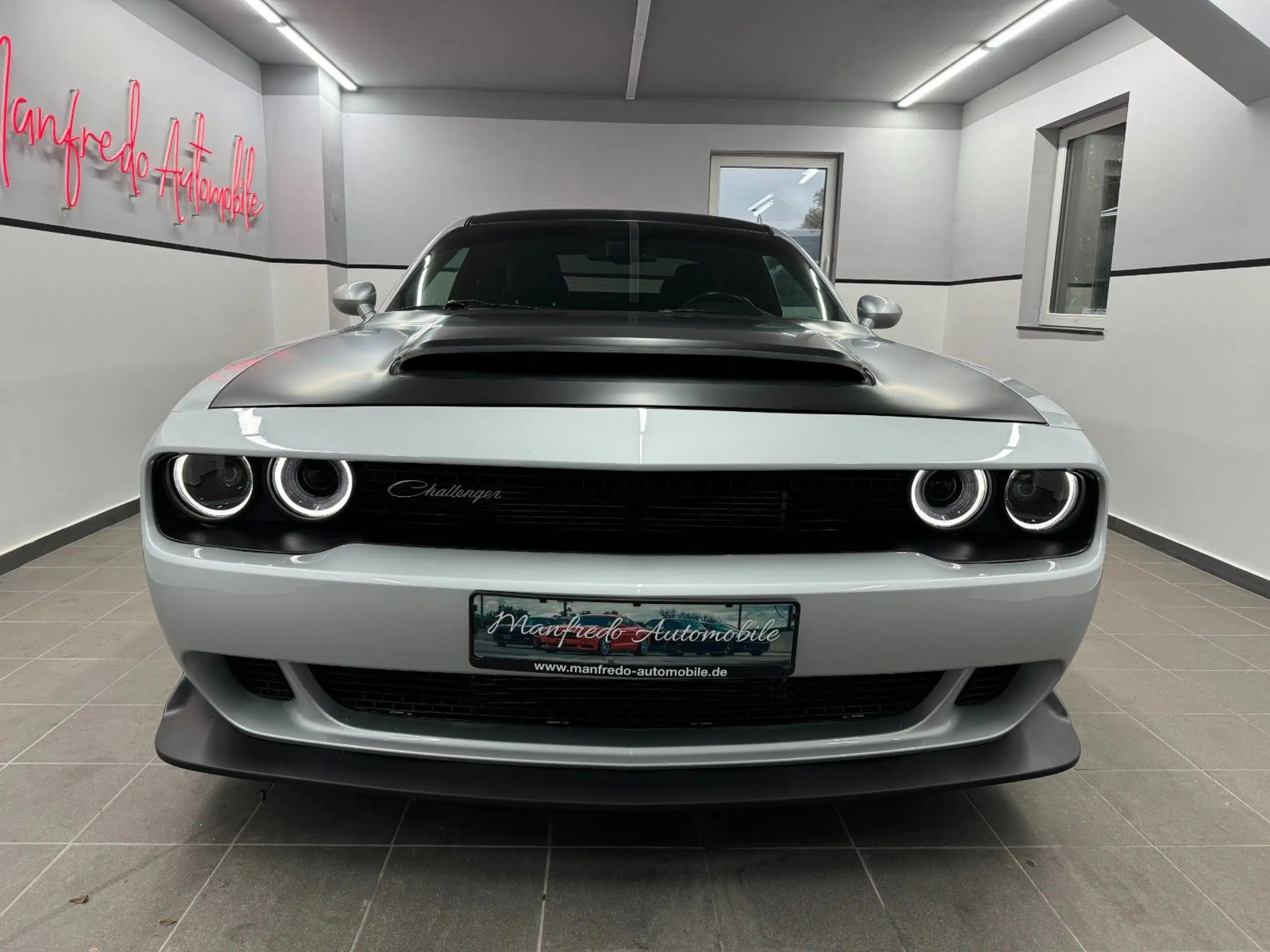 Dodge - Challenger