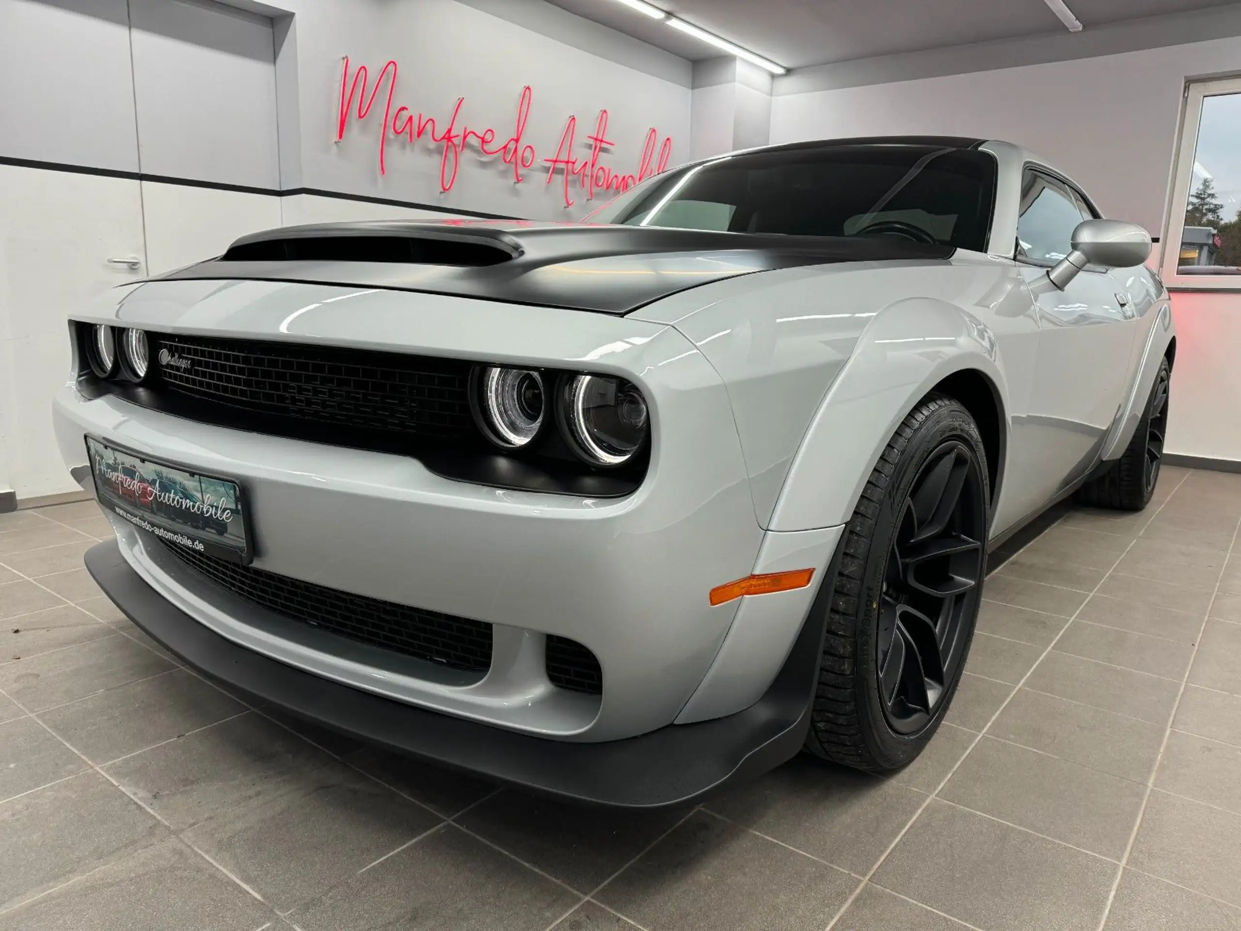 Dodge Challenger 2020