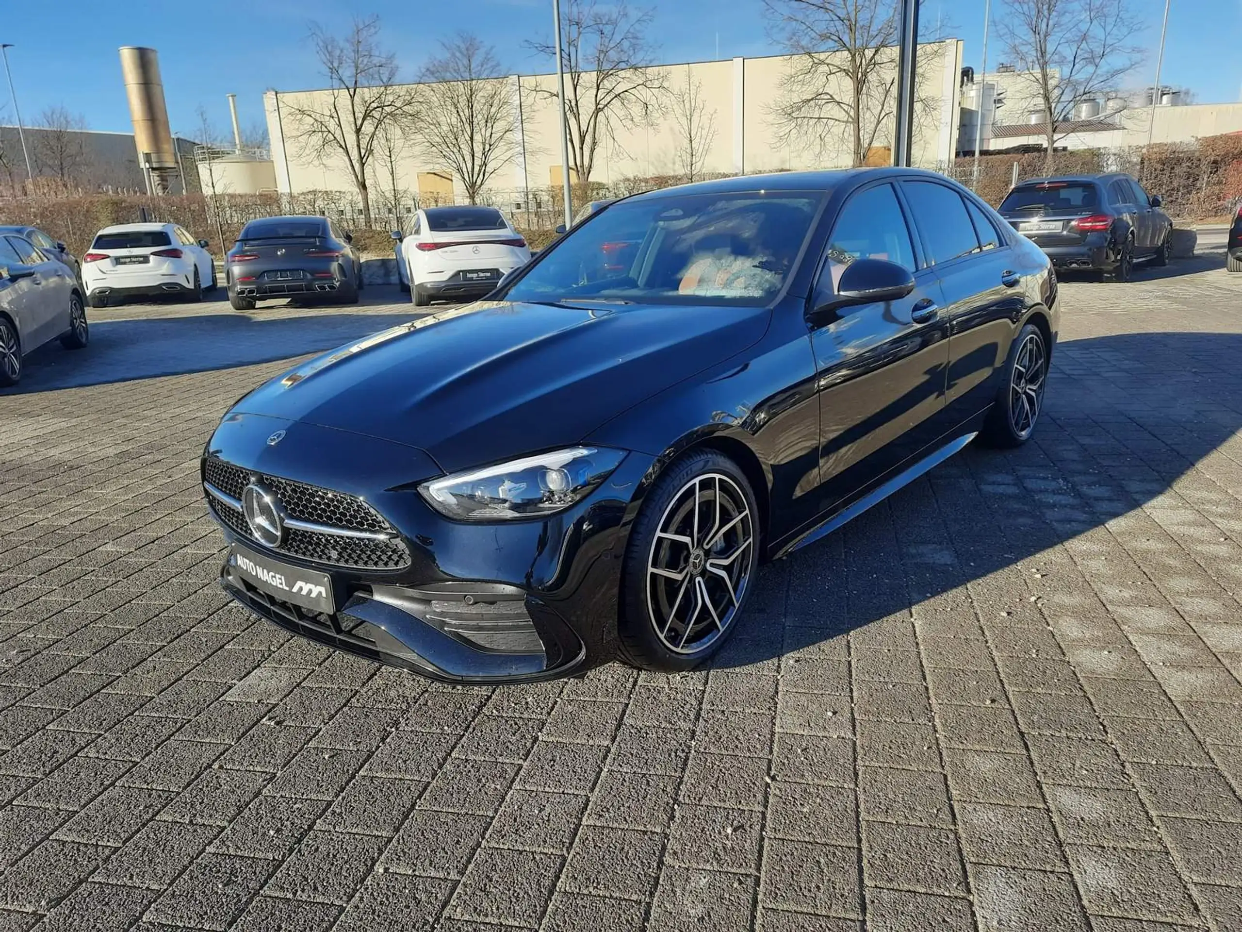 Mercedes-Benz - C 220